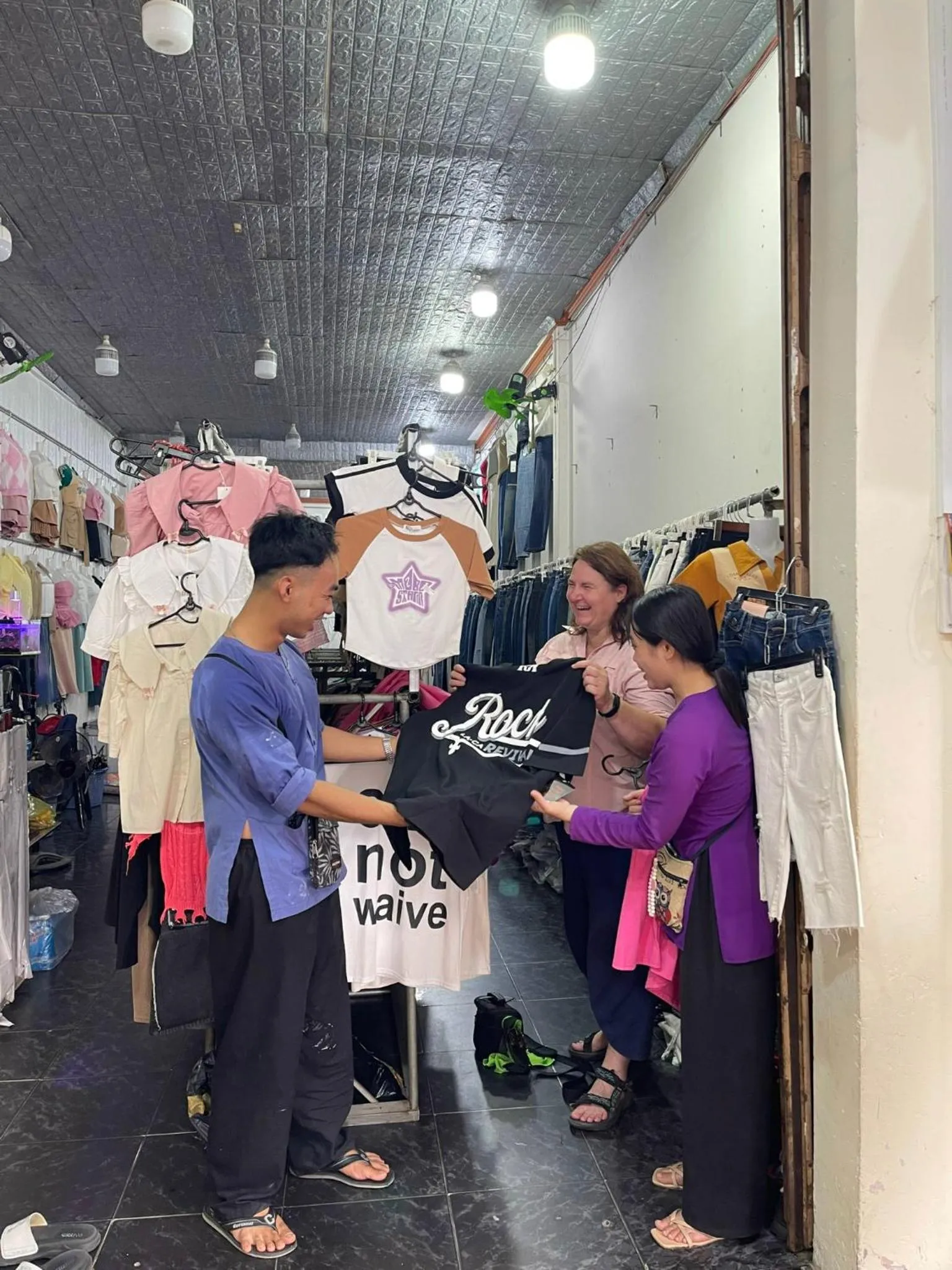 MEKONG SILT ECOLODGE