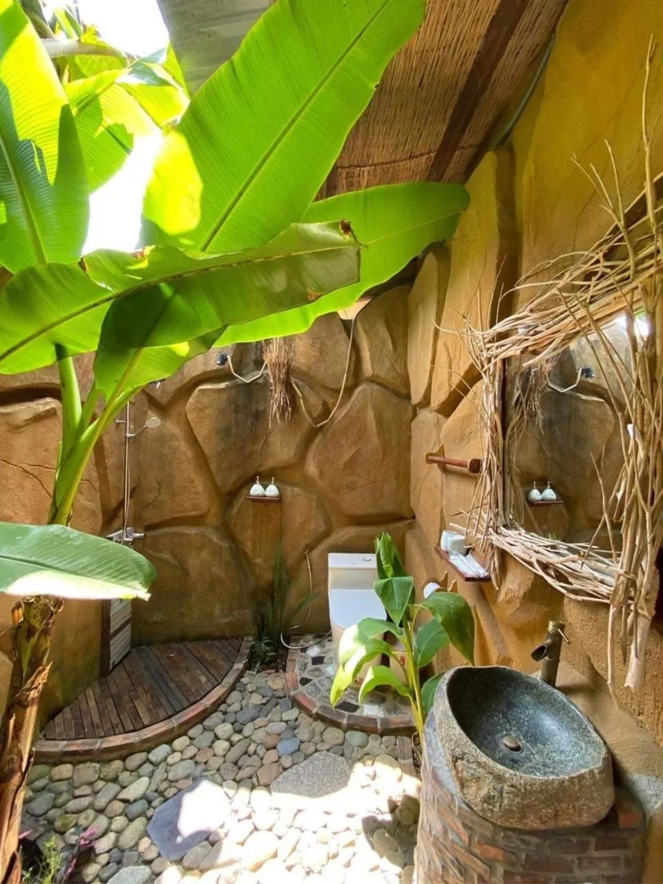 MEKONG SILT ECOLODGE