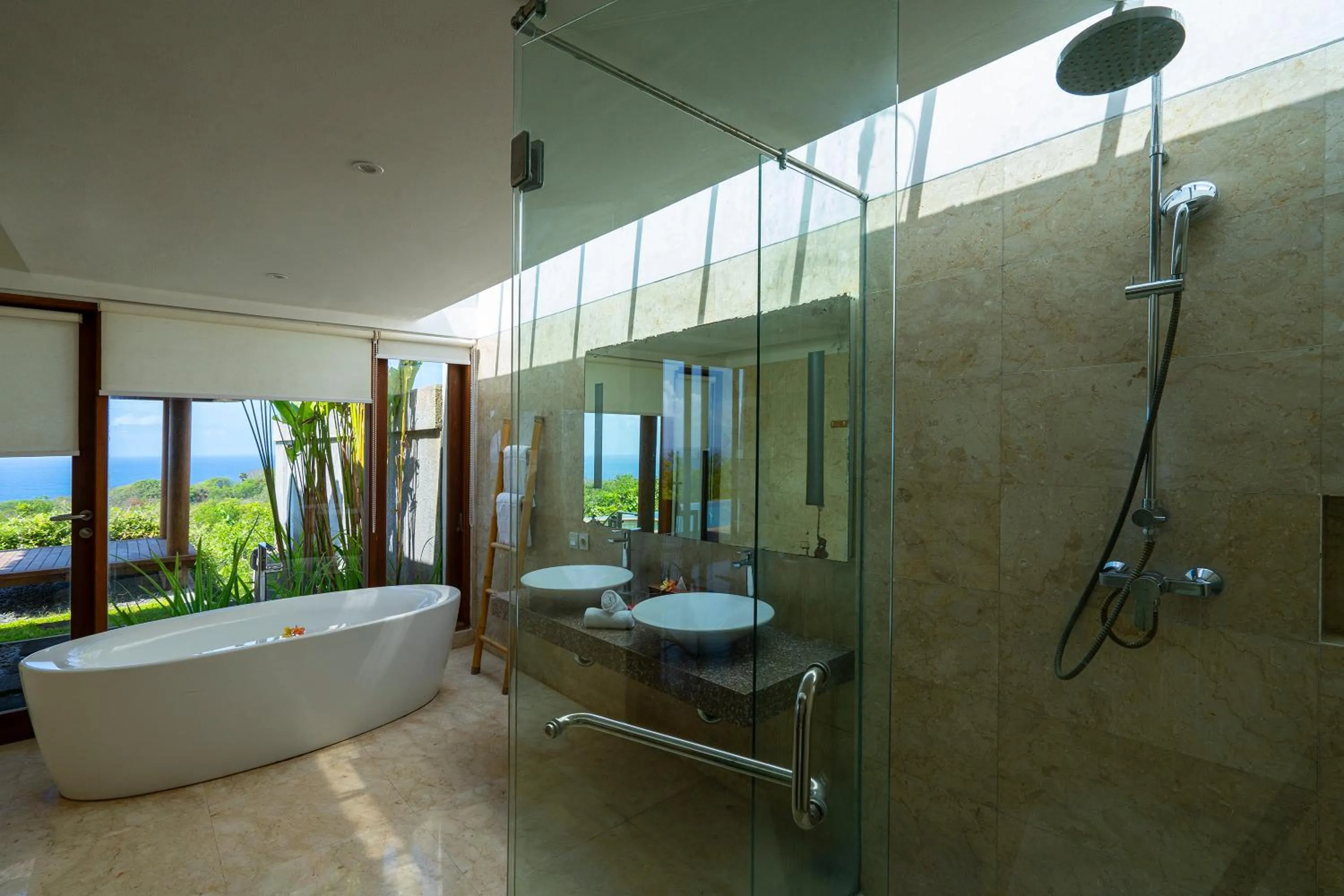 Shower in Moritz Palm Villa