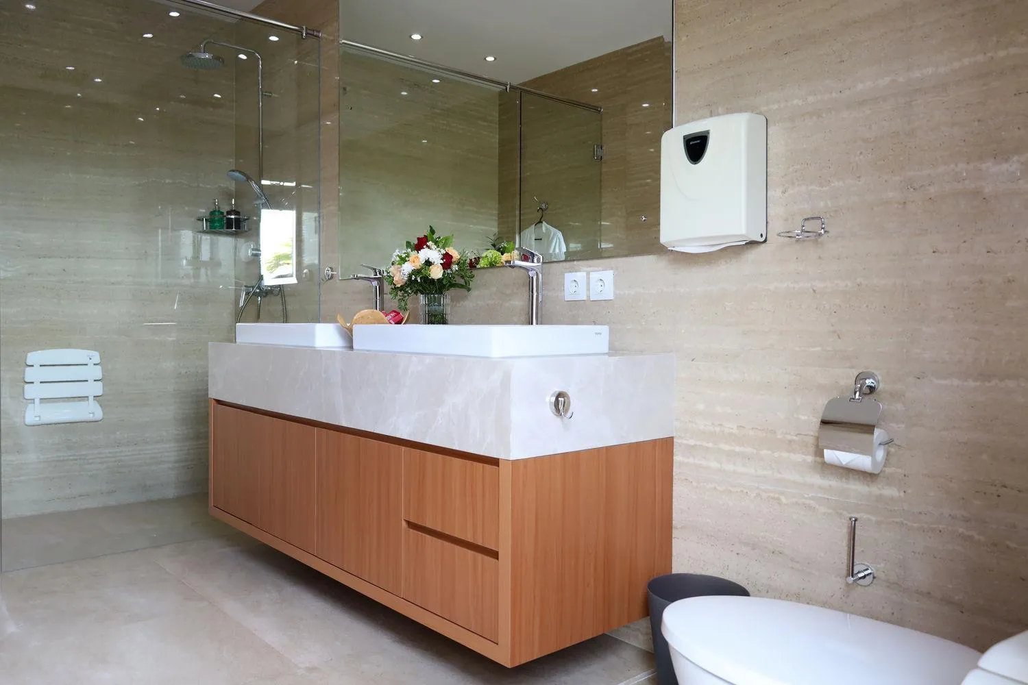 Shower in Moritz Palm Villa