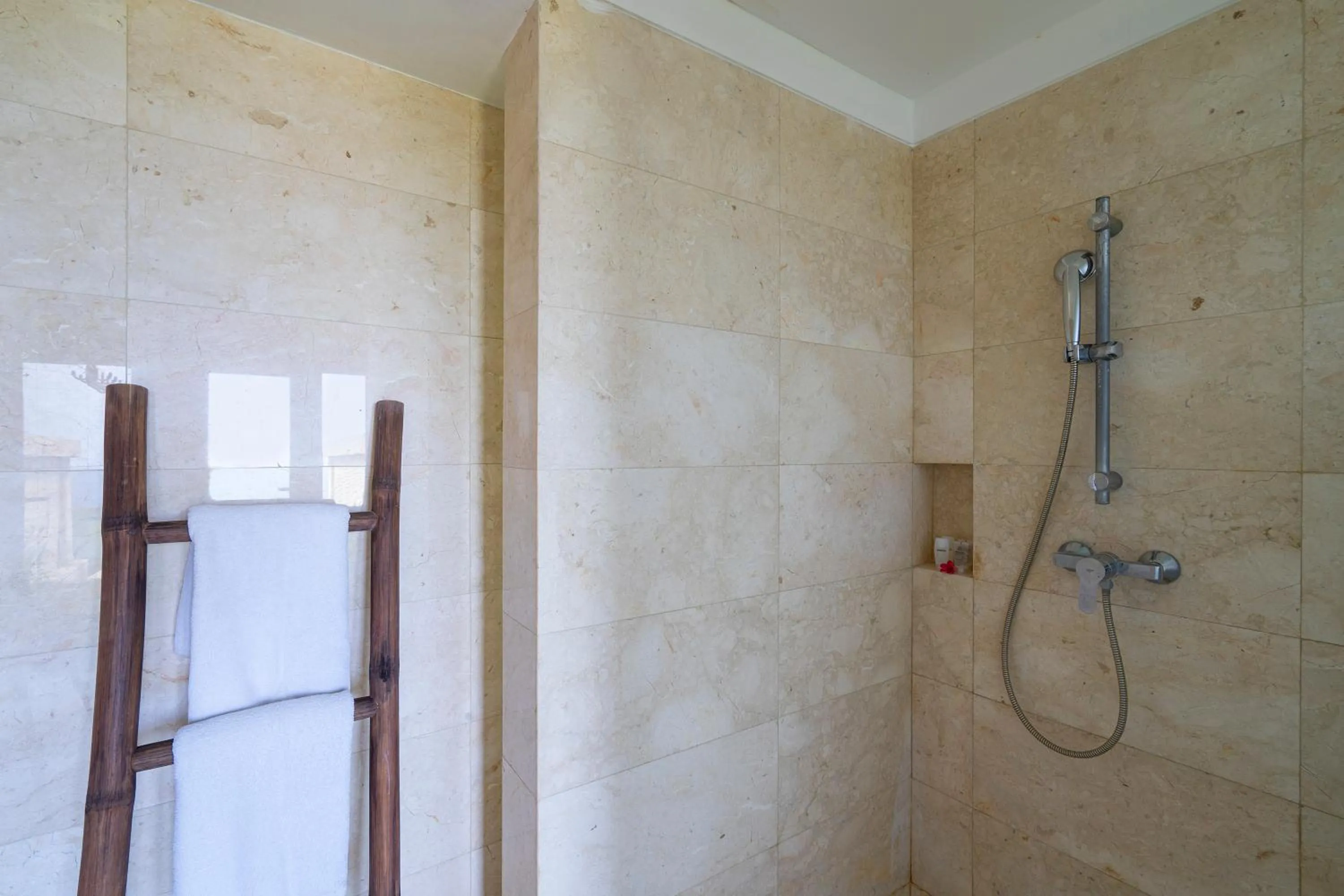 Shower in Moritz Palm Villa