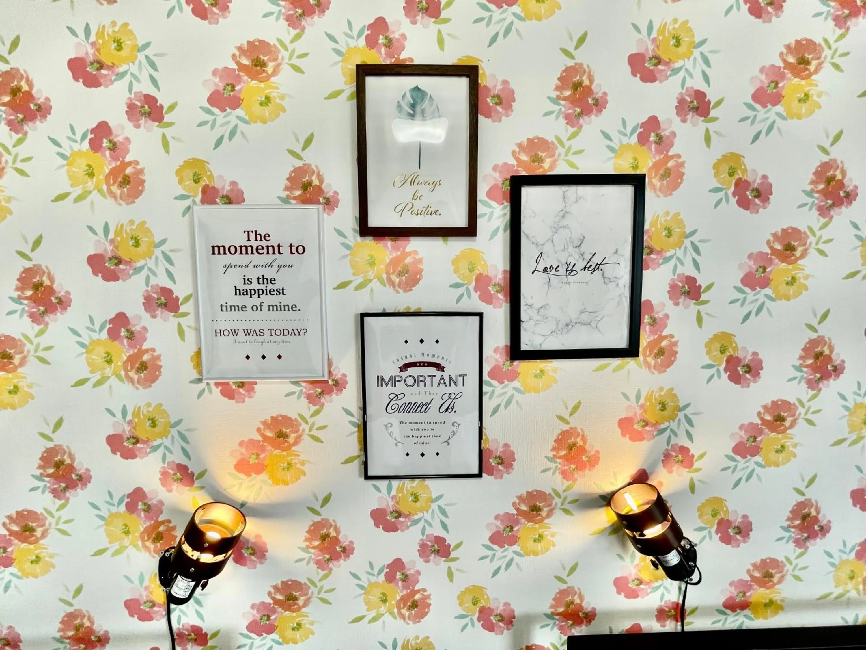 Decorative detail in West Villa