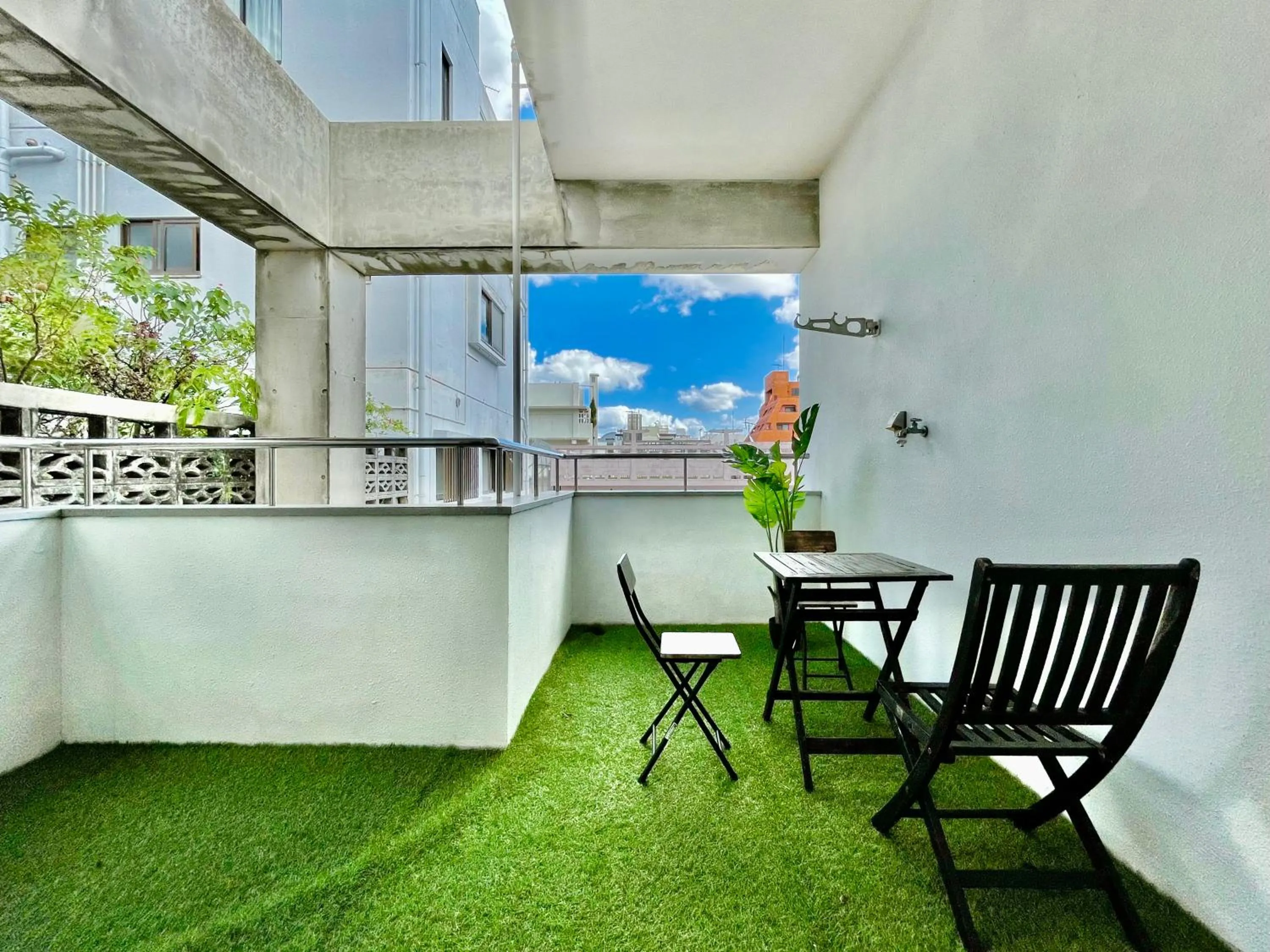 Balcony/Terrace in West Villa