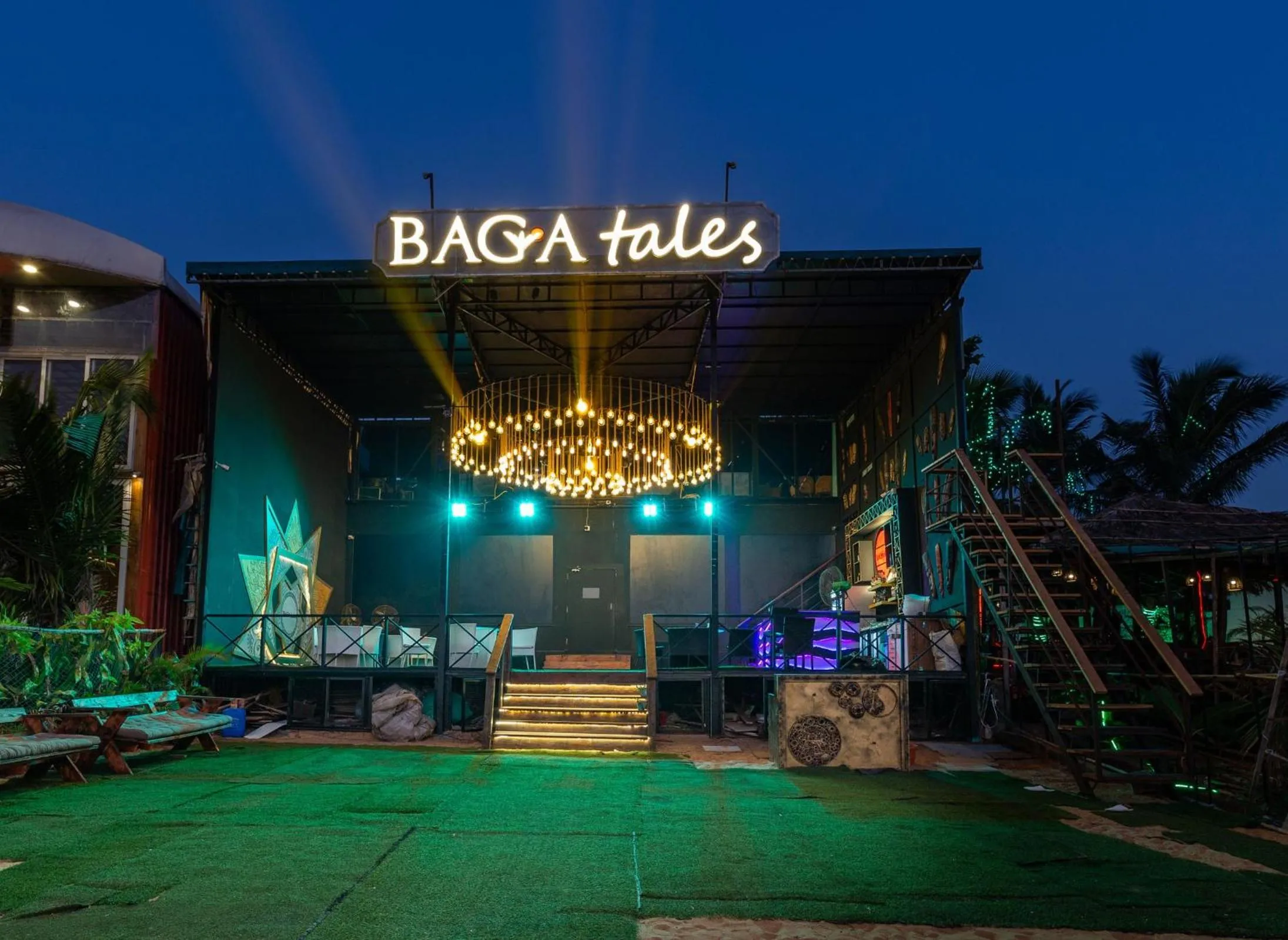 Nightclub / DJ in Amara Oceanfront Resort & Club Baga