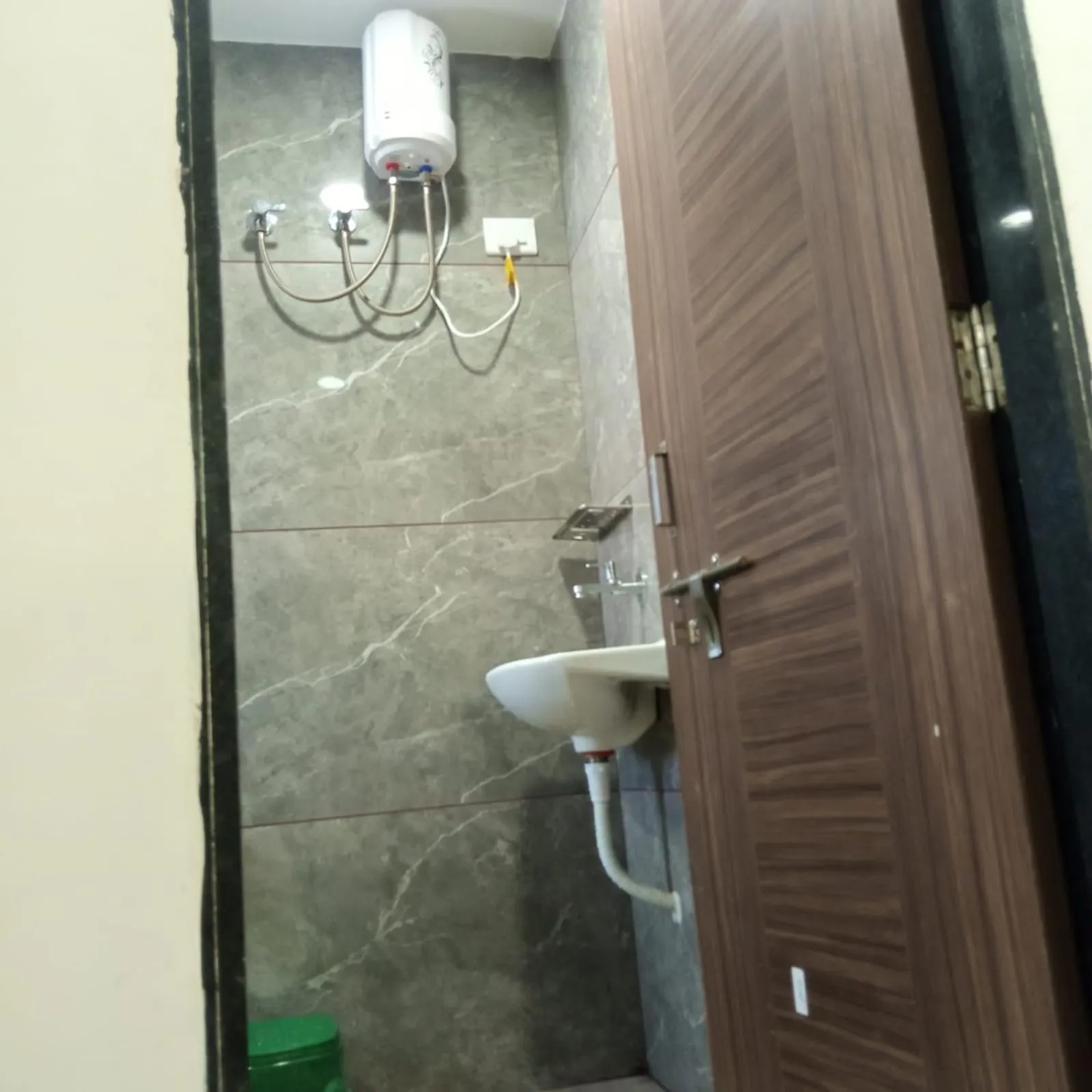 Bathroom in Hotel Mansarovar,Vadodara