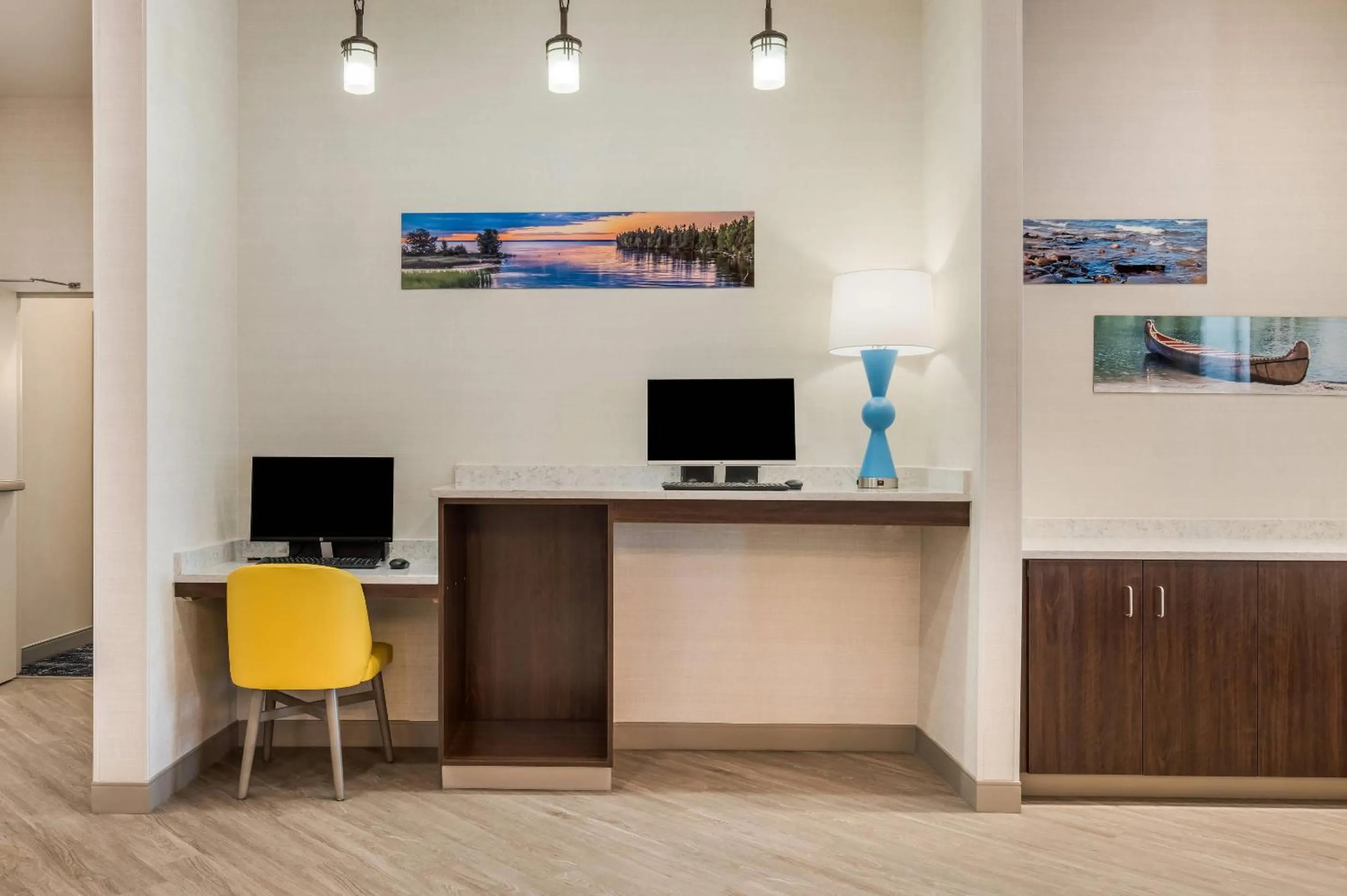 Business facilities in MainStay Suites Gaylord