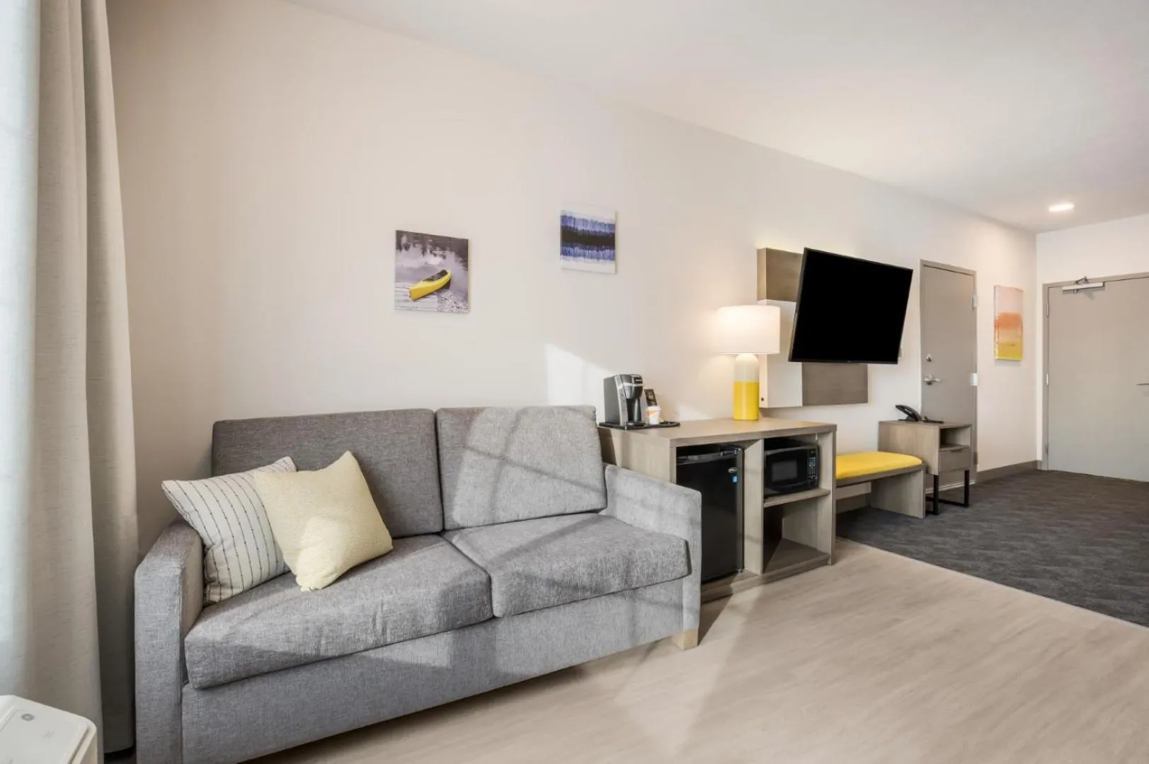 Seating area in Comfort Inn & Suites Gaylord