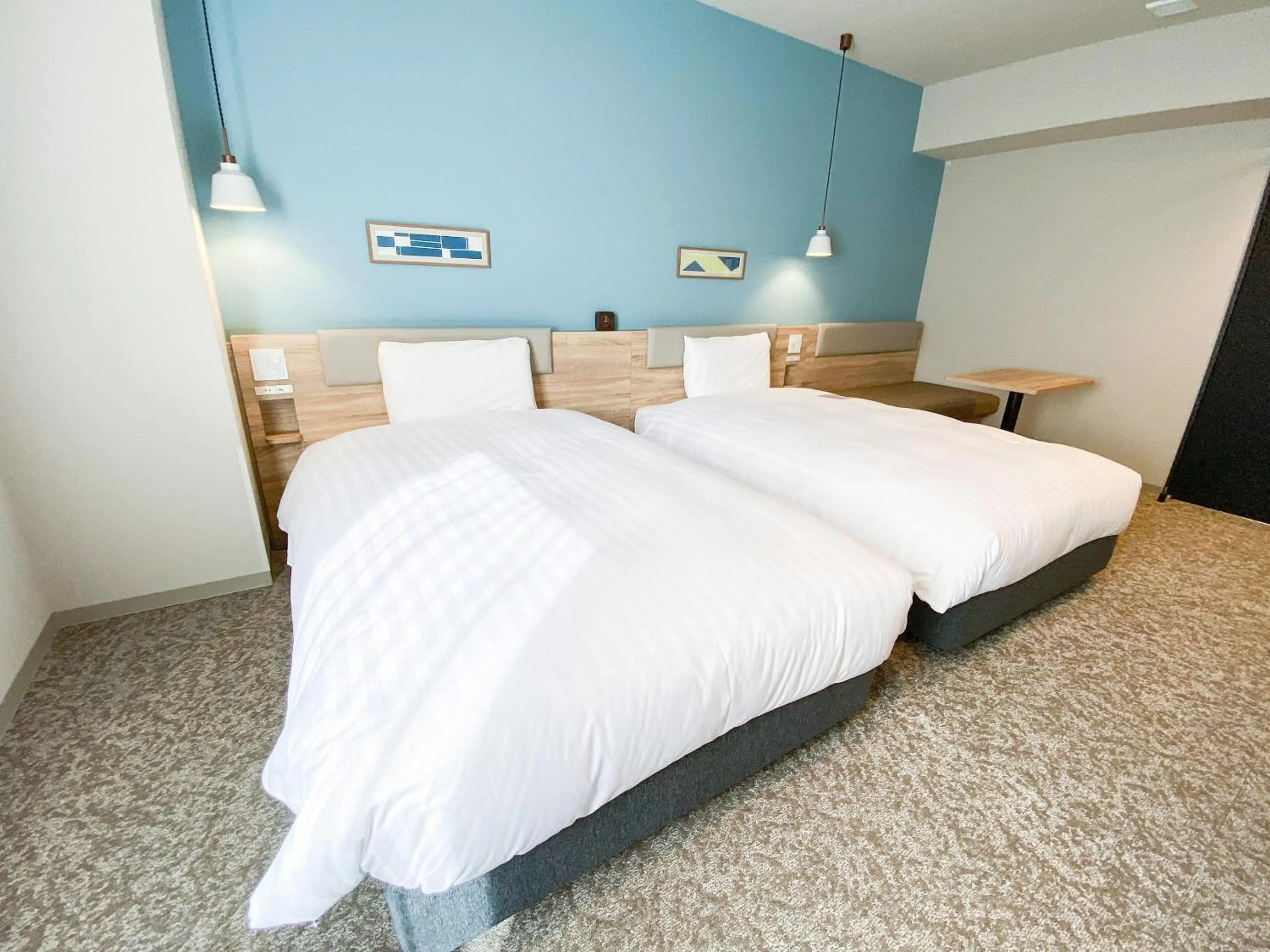 Bedroom, Bed in Comfort Hotel Takamatsu