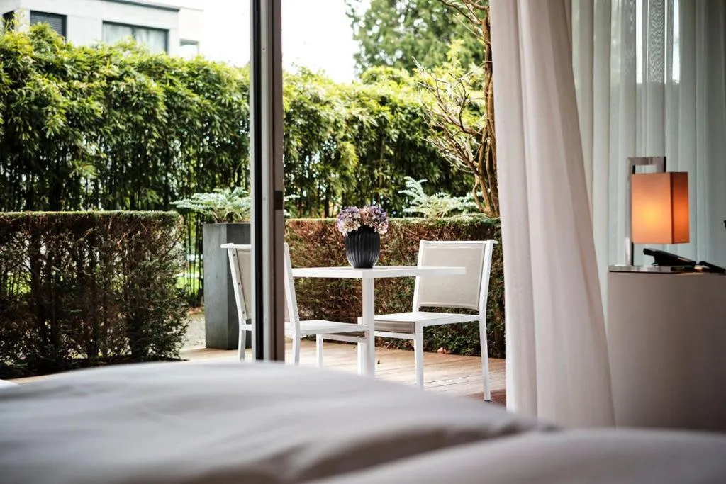 View (from property/room), Bed in RIVA - Das Hotel am Bodensee