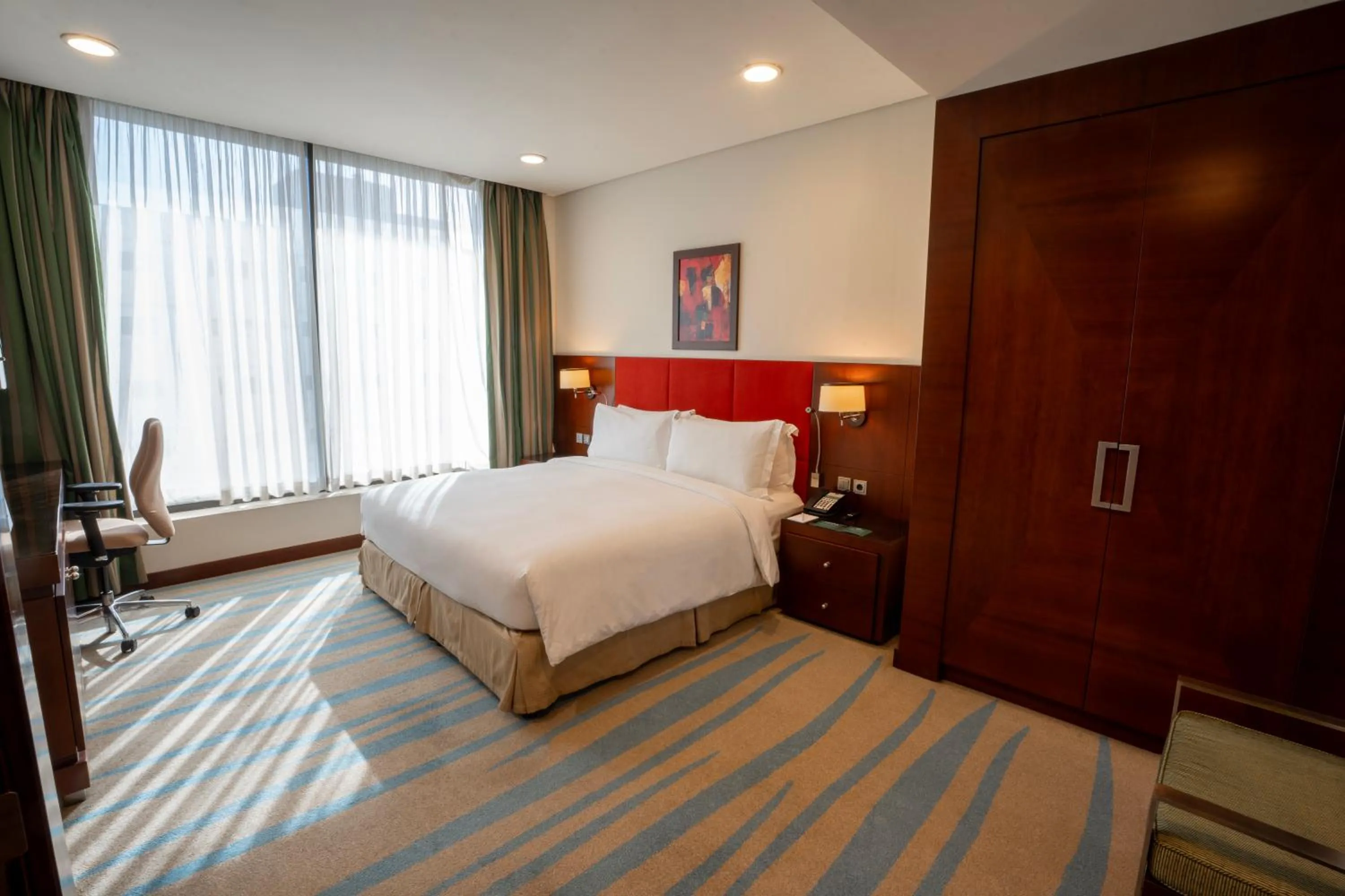 Bed in Holiday Inn Olaya by IHG