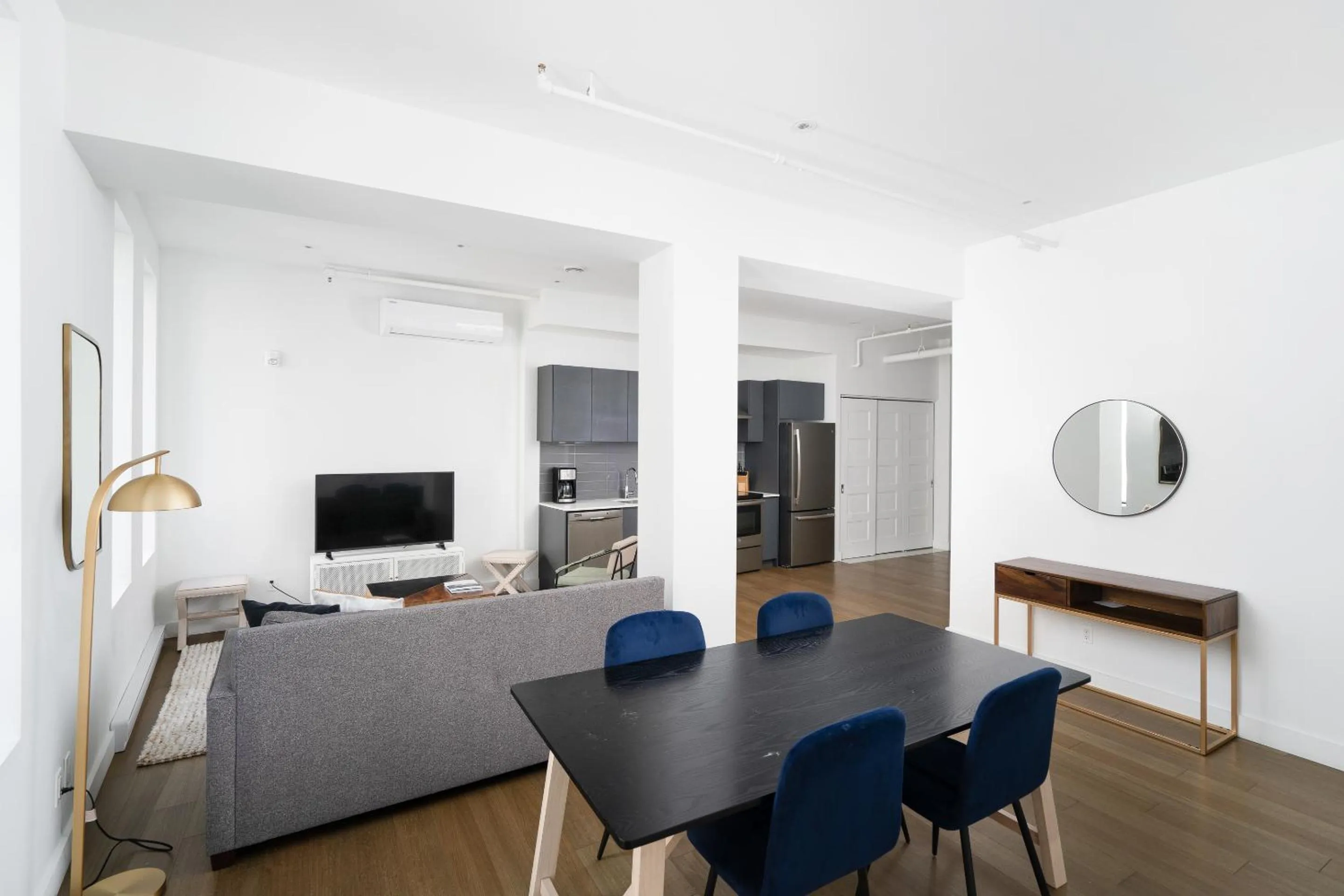 Bakan- Quartier des Congres, Convention District