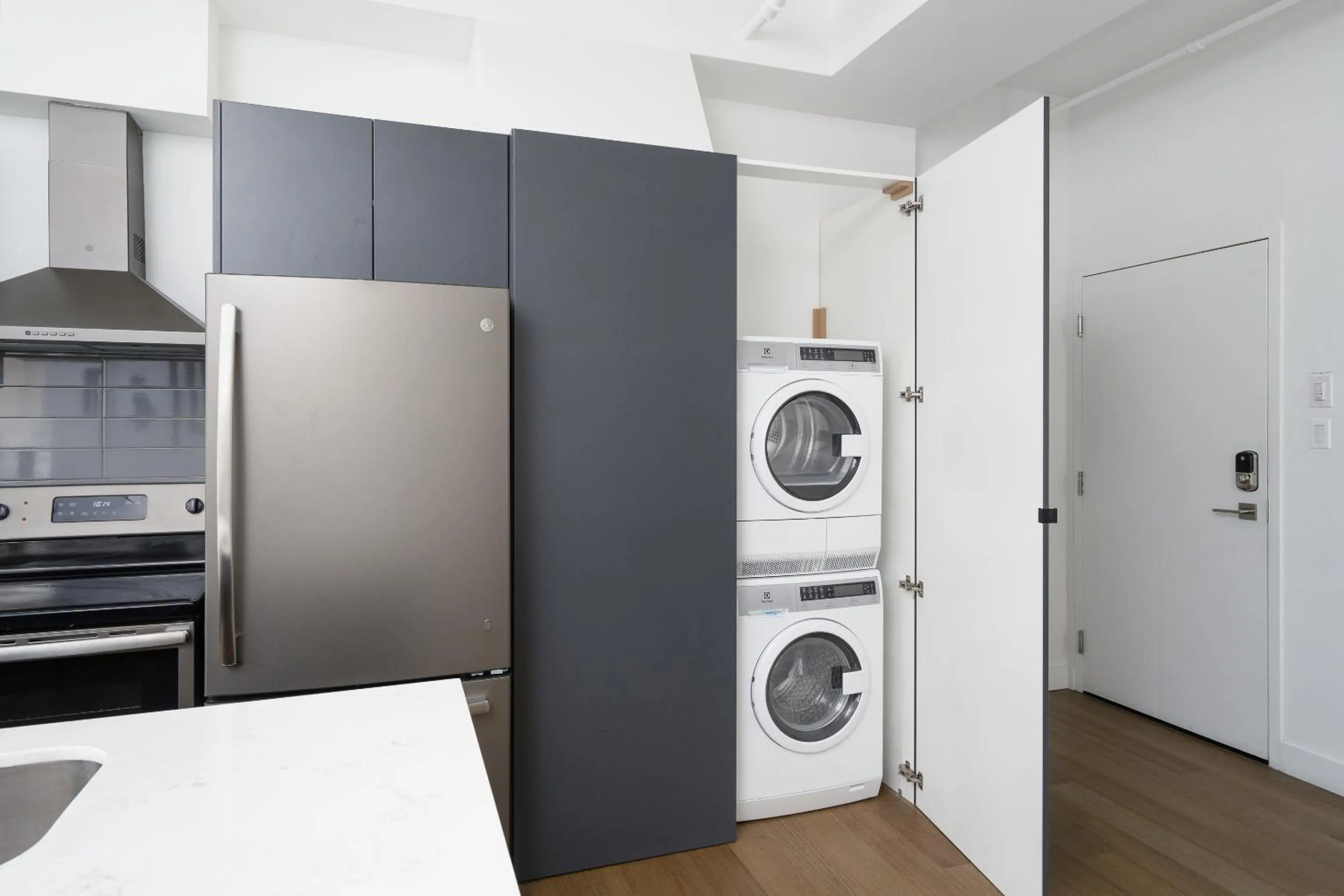 Bakan- Quartier des Congres, Convention District