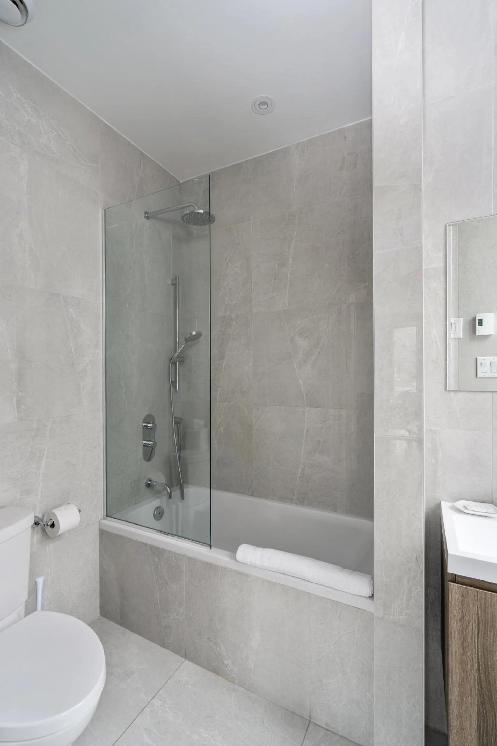 Bakan- Quartier des Congres, Convention District