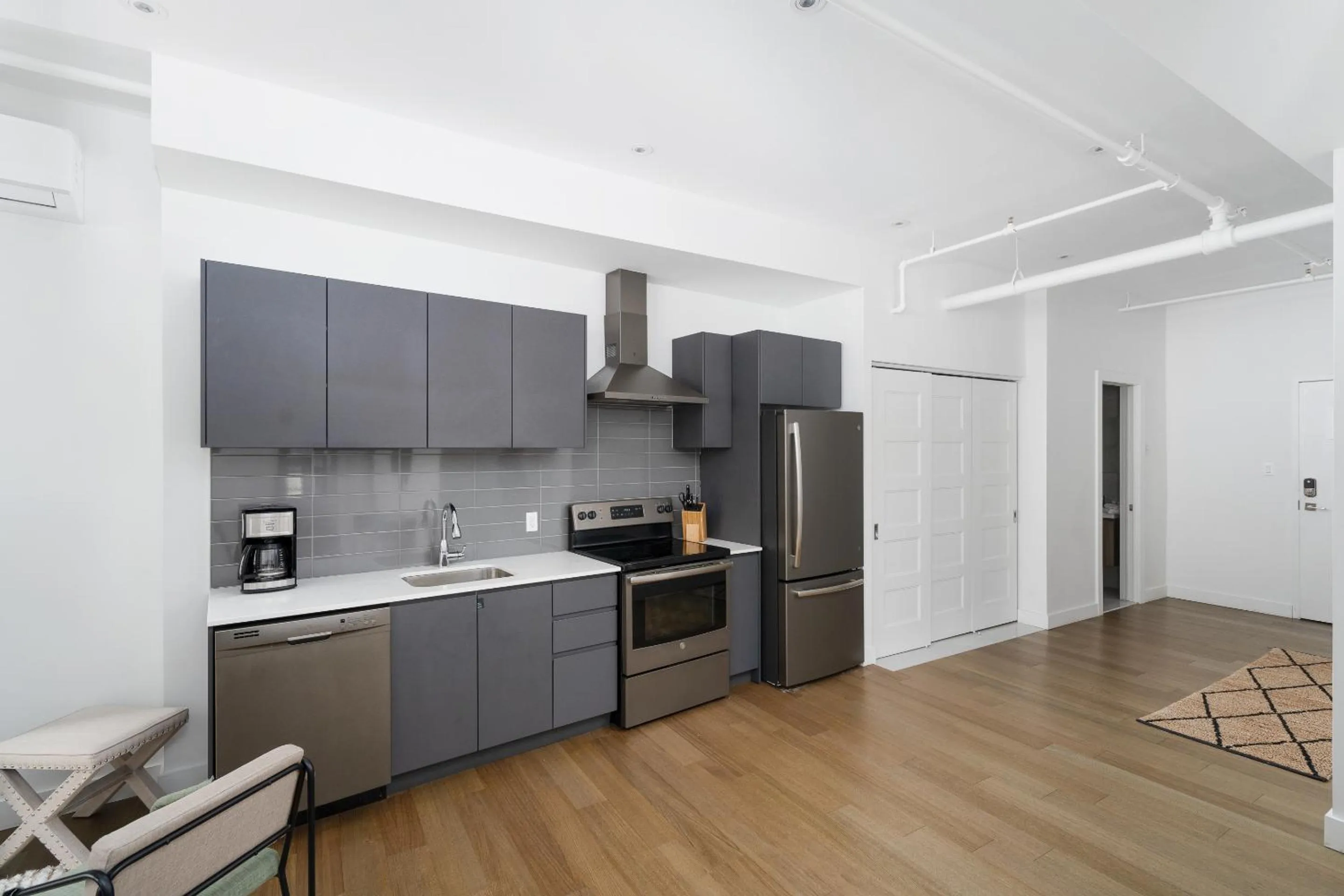 Bakan- Quartier des Congres, Convention District