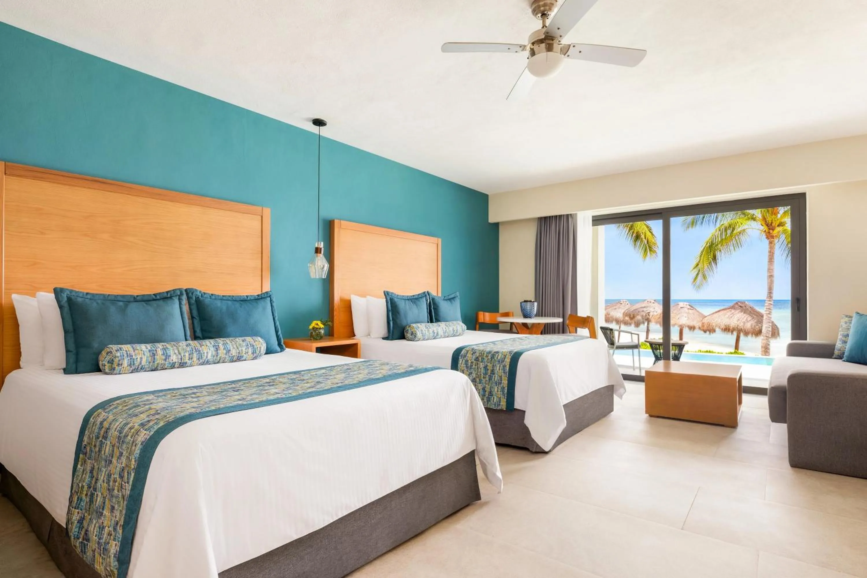 Bedroom, Bed in Dreams Cozumel Cape Resort & Spa