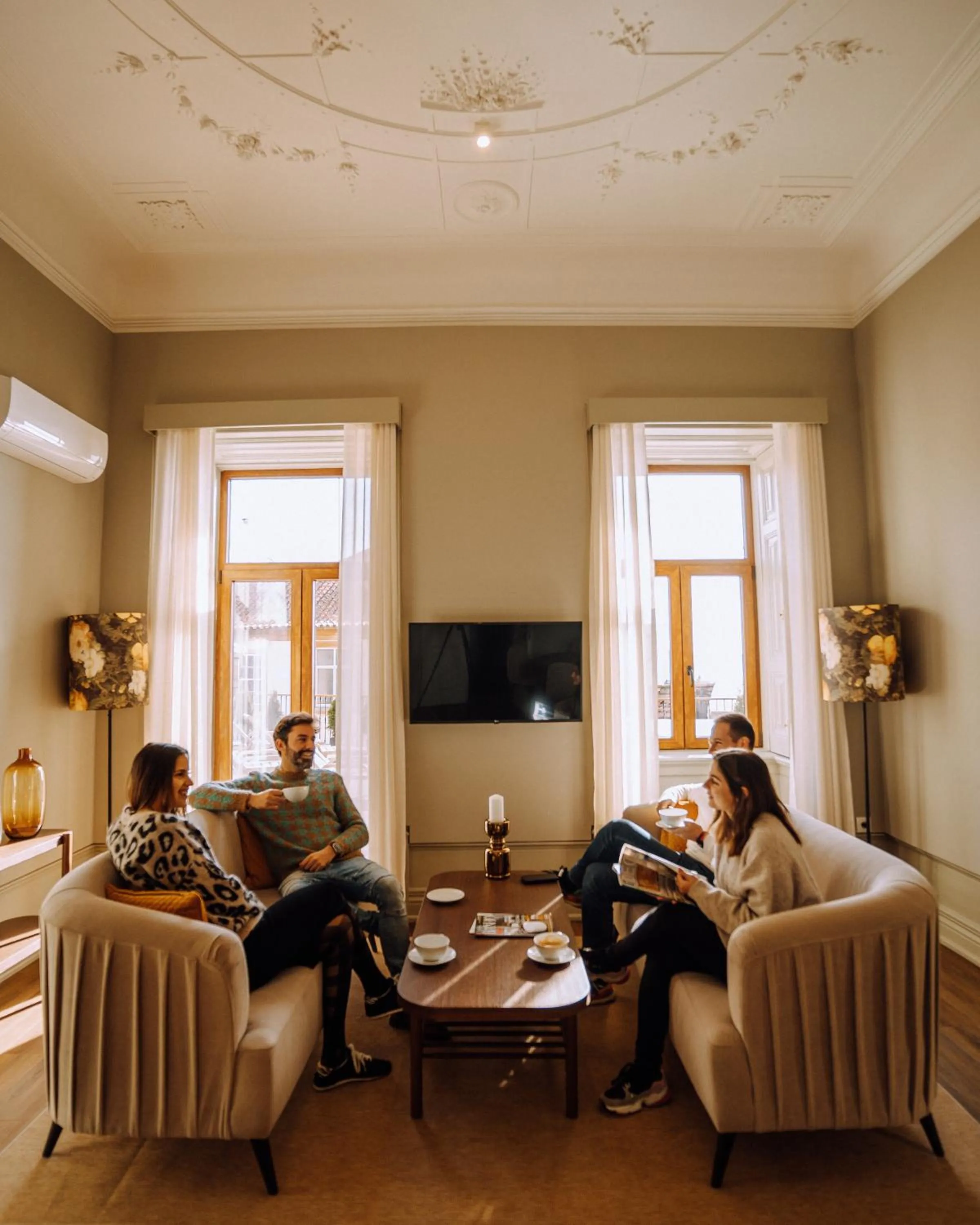 Superior 4-Bedroom Apartment in Royal Collection Covilhã