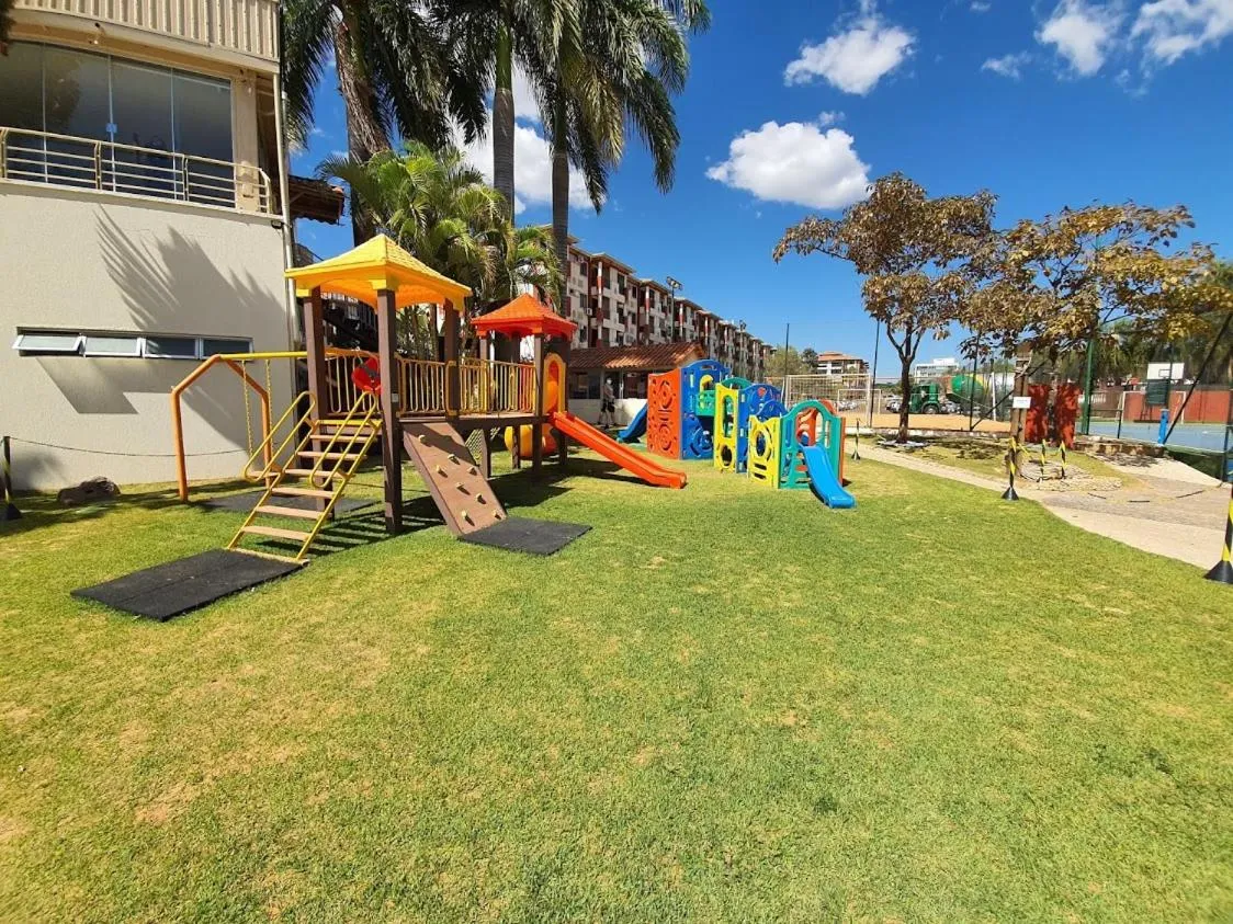 Lake Side Apart Hotel