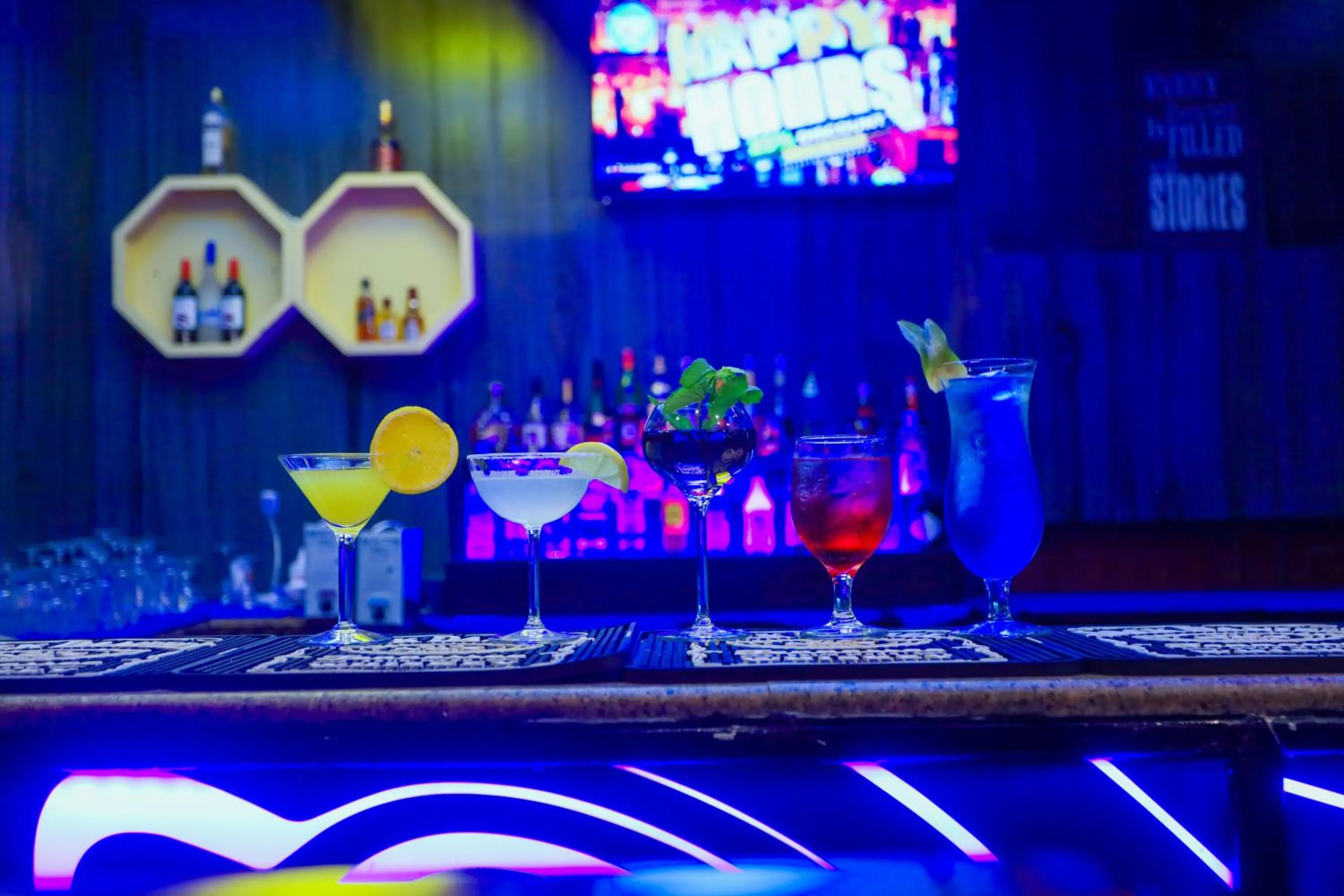 Restaurant/places to eat in Ramee Palace Hotel