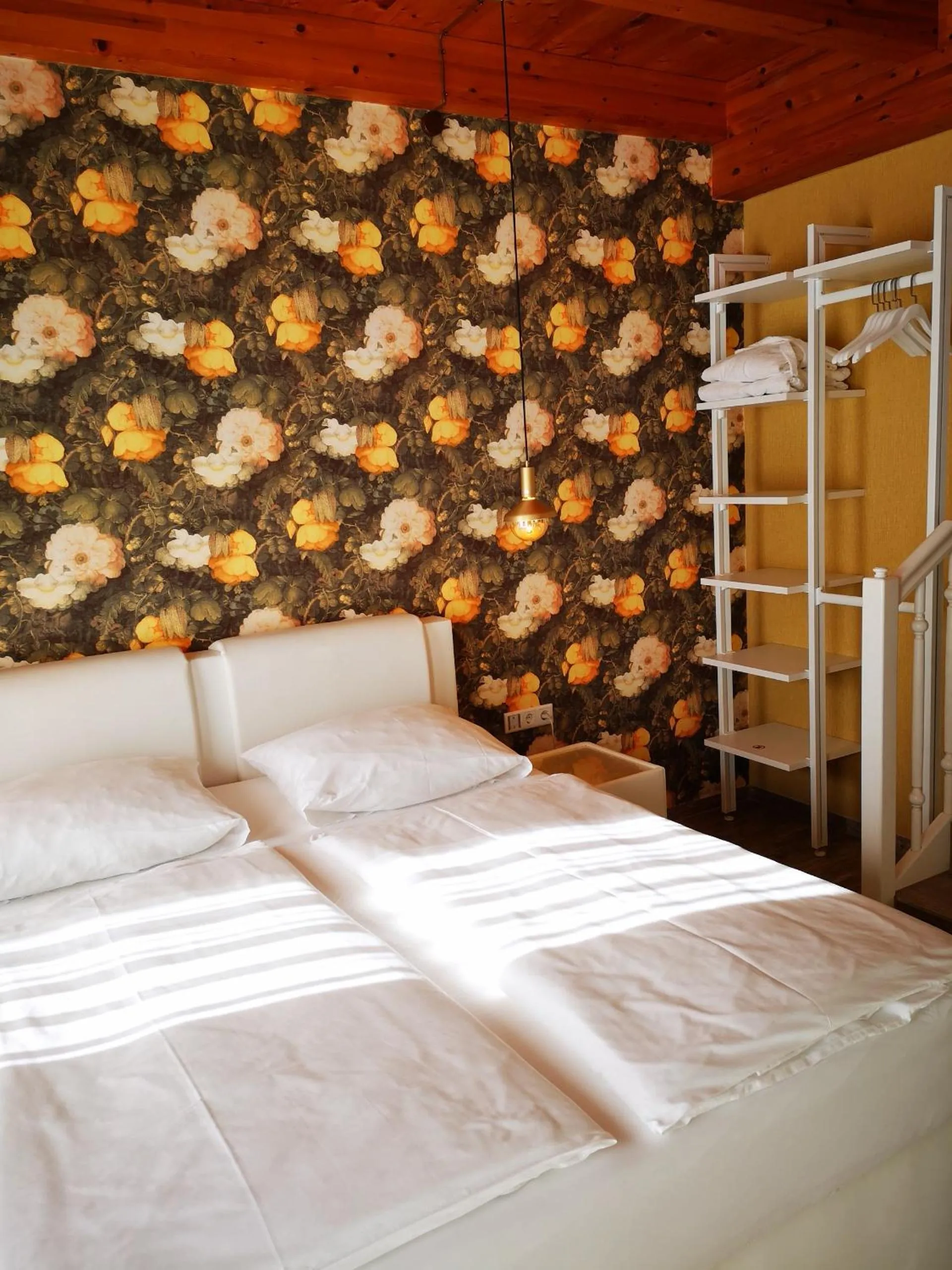 Bedroom, Bed in Aparthotel "Goldener Hahn Apartments"