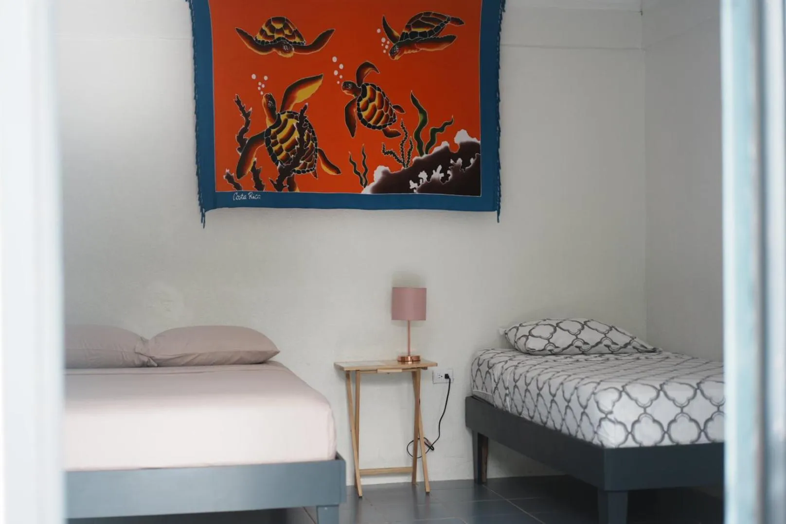 Bedroom, Bed in Rooms & Pool Macaws