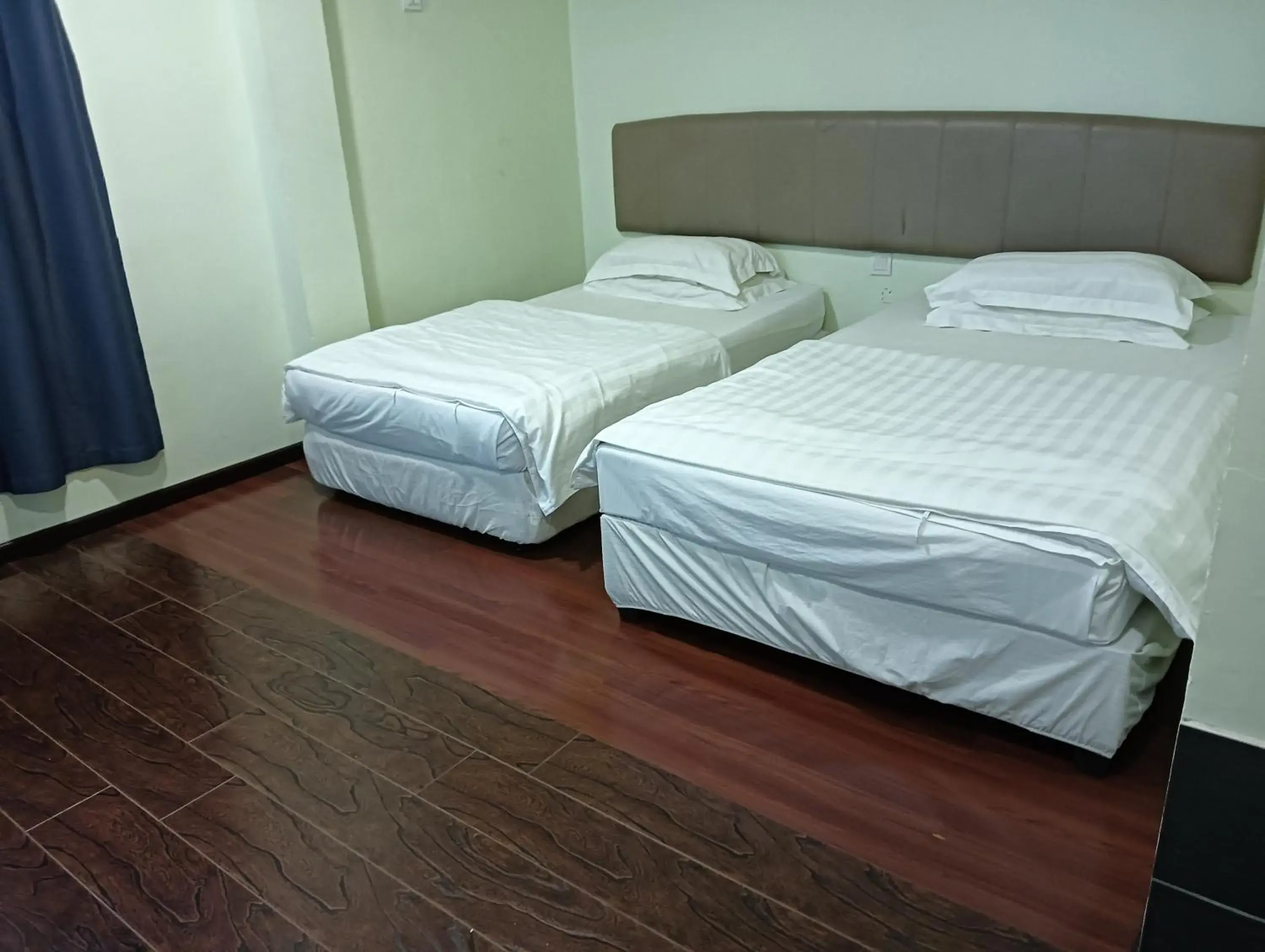 Deluxe Twin Room in Hotel O Oriental Hotel Deluxe Twin Room in Hotel O Oriental Hotel