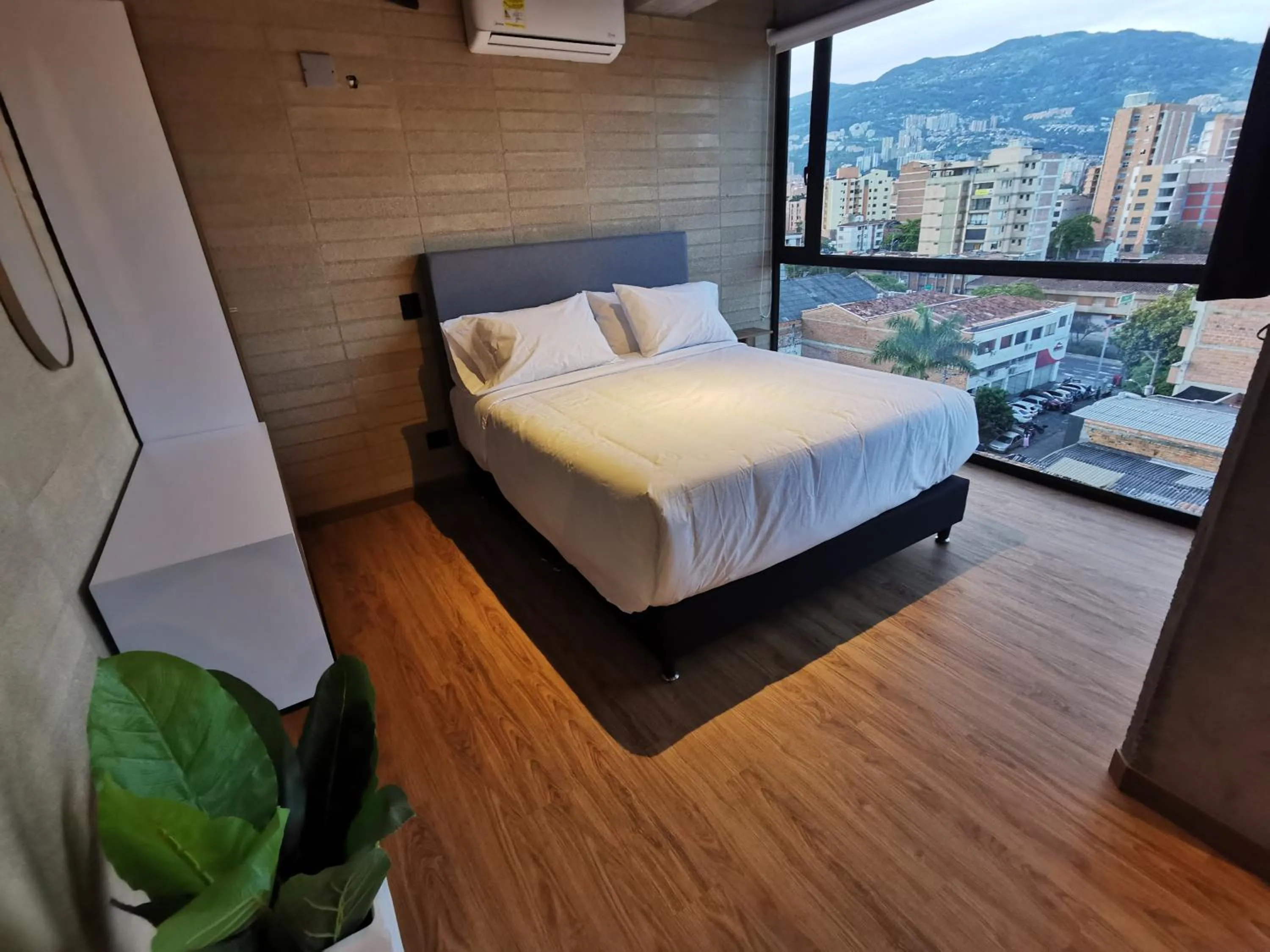 Bedroom, Bed in Loft 43