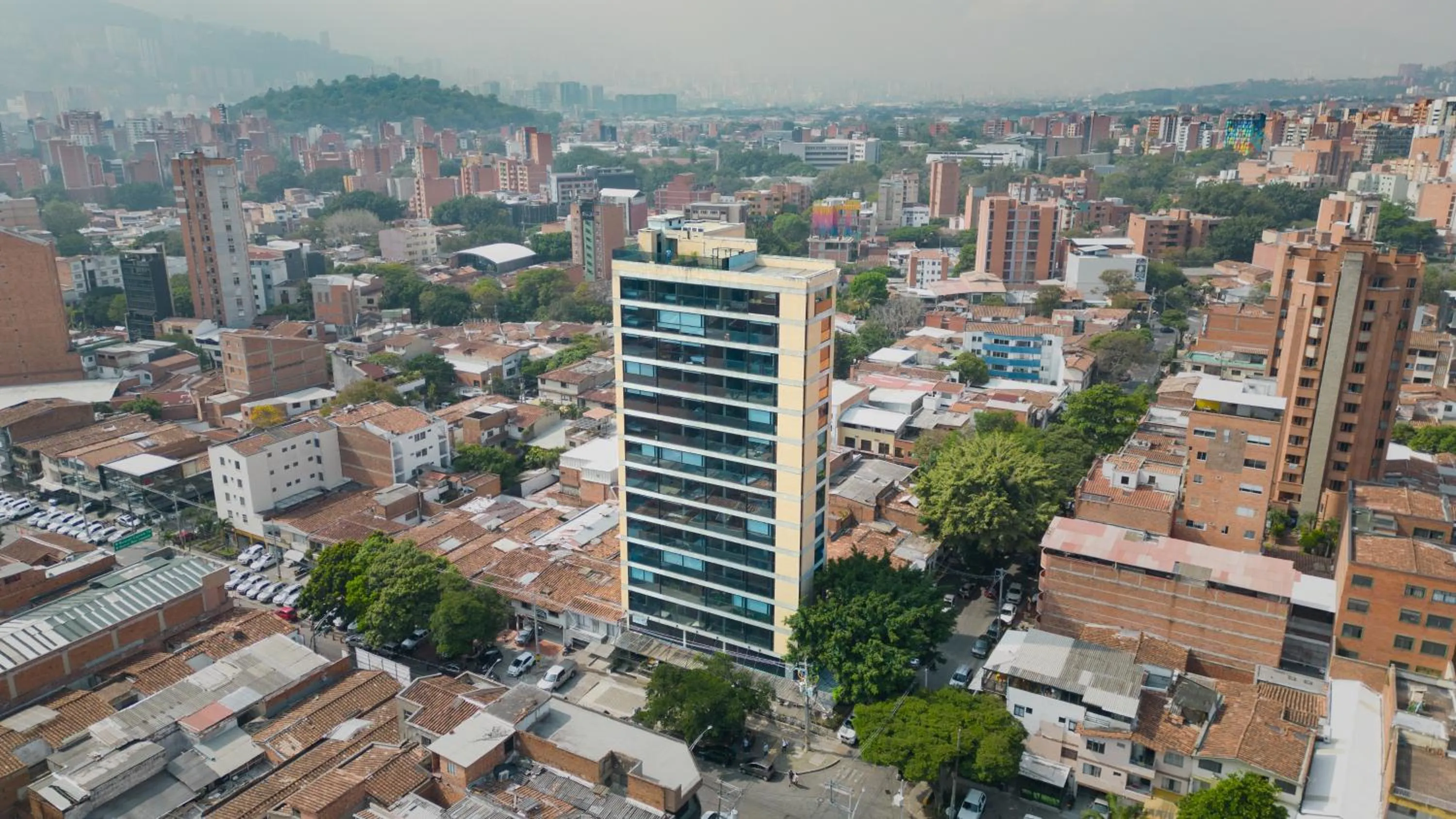 Property building in Loft 43