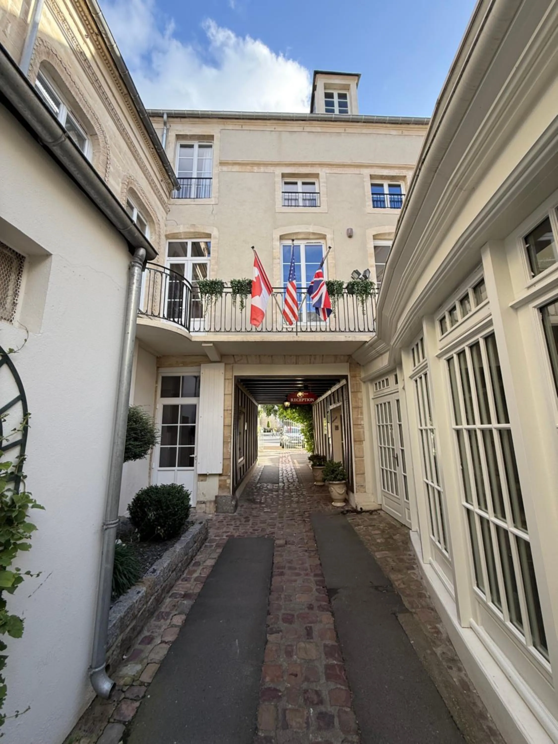 Churchill Hotel Bayeux Centre