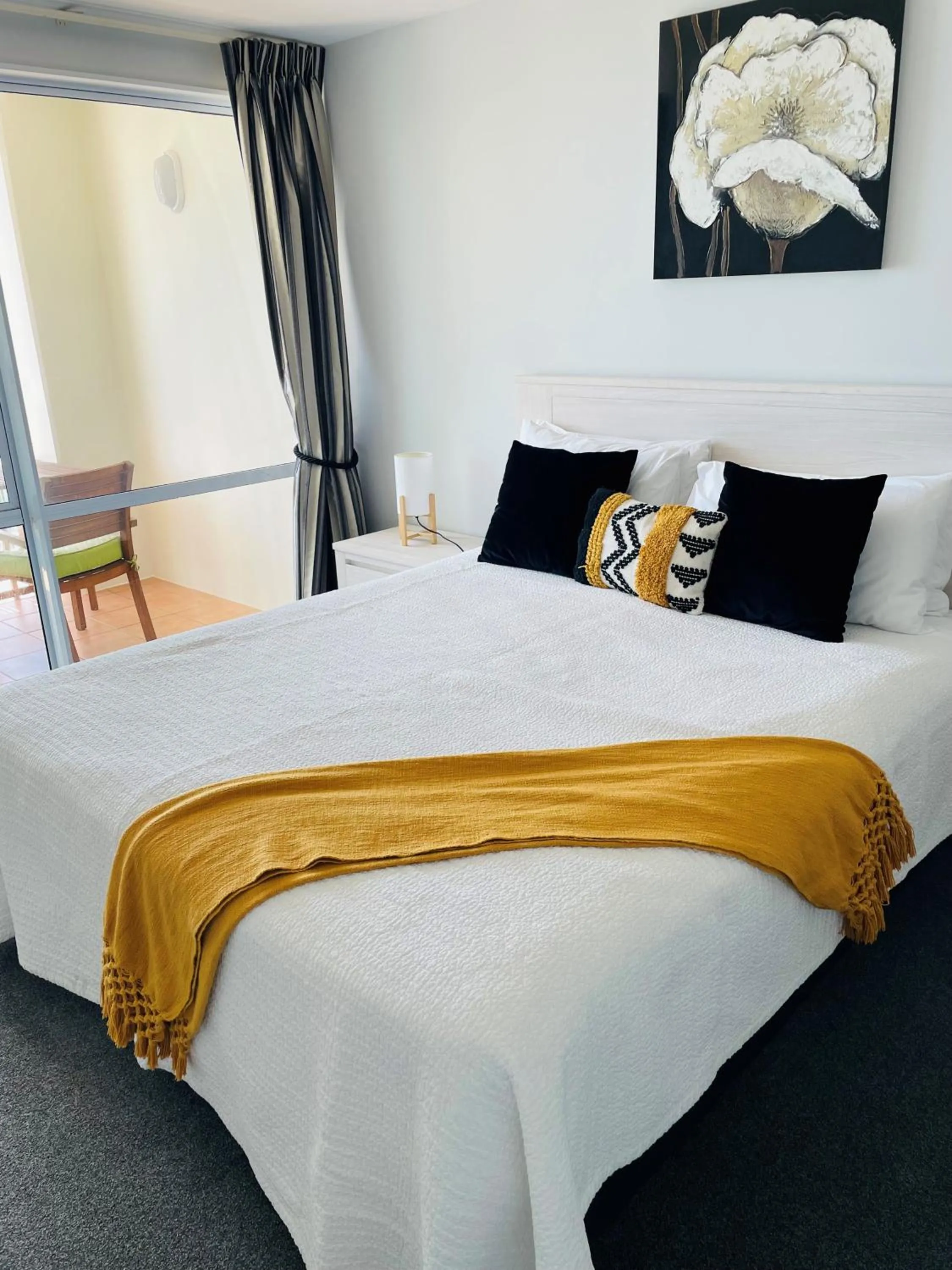 Bed in Beaumont Apartments