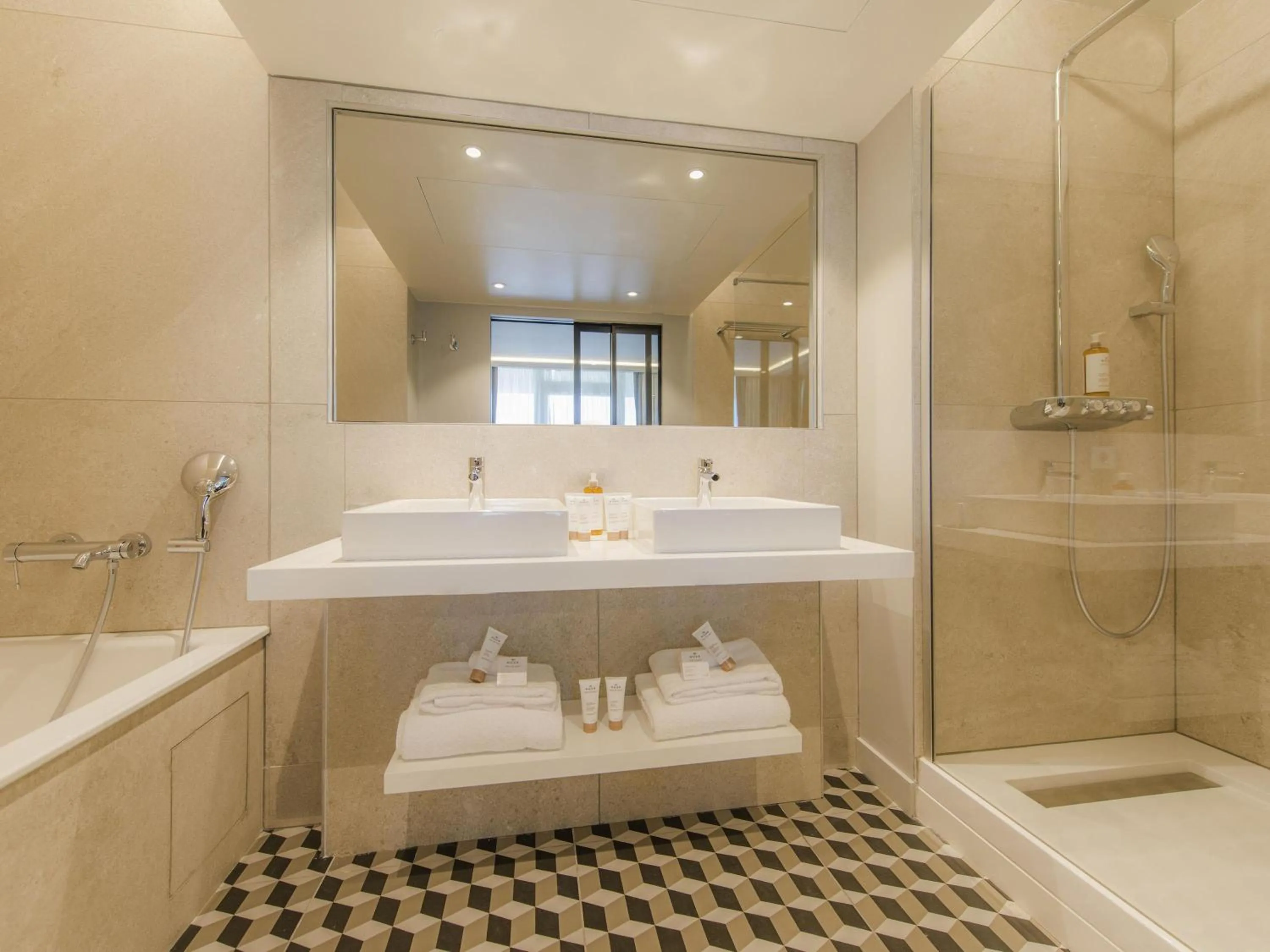 Photo of the whole room in La Grande Terrasse Hotel & Spa La Rochelle - MGallery Collection