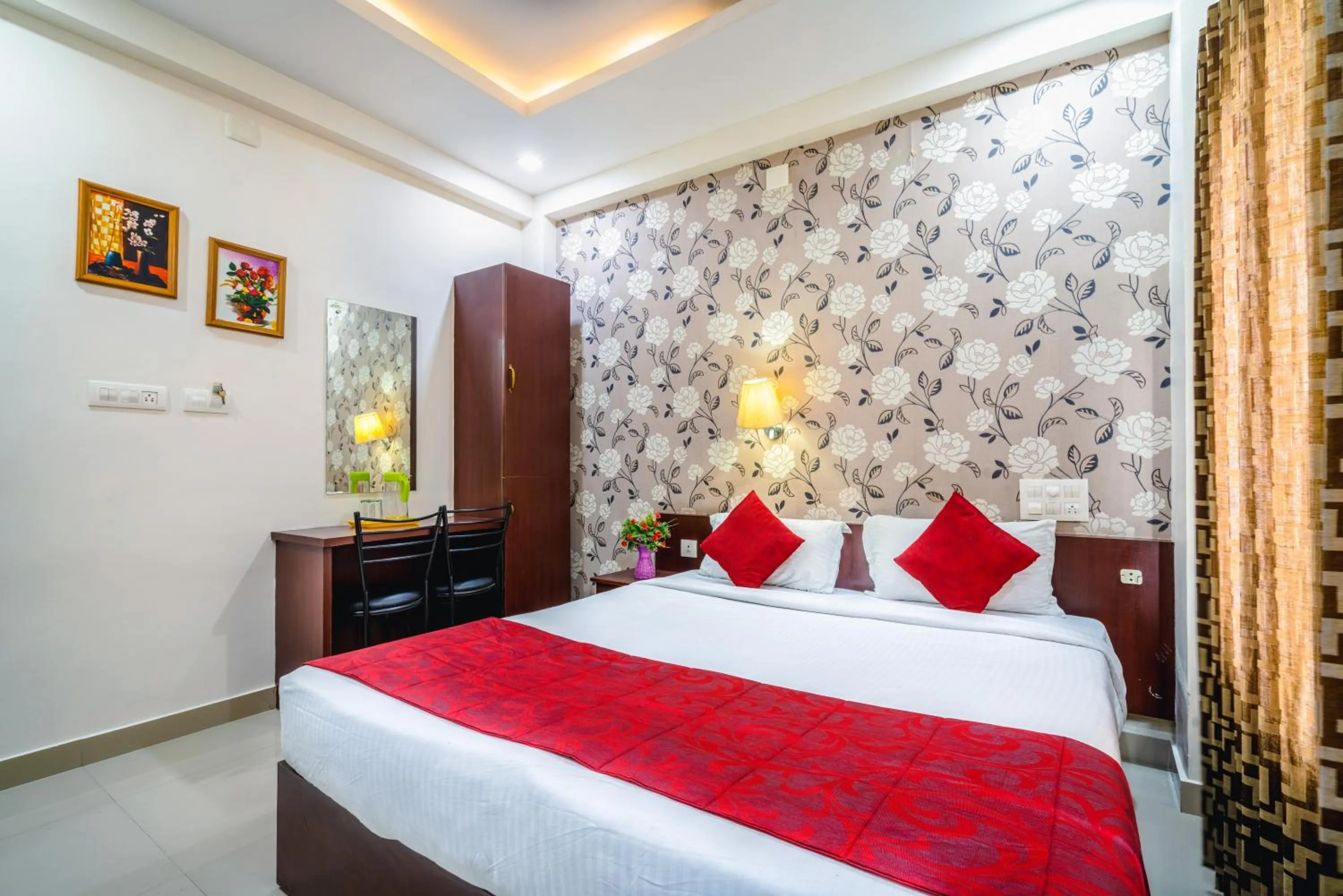 Almas Residency