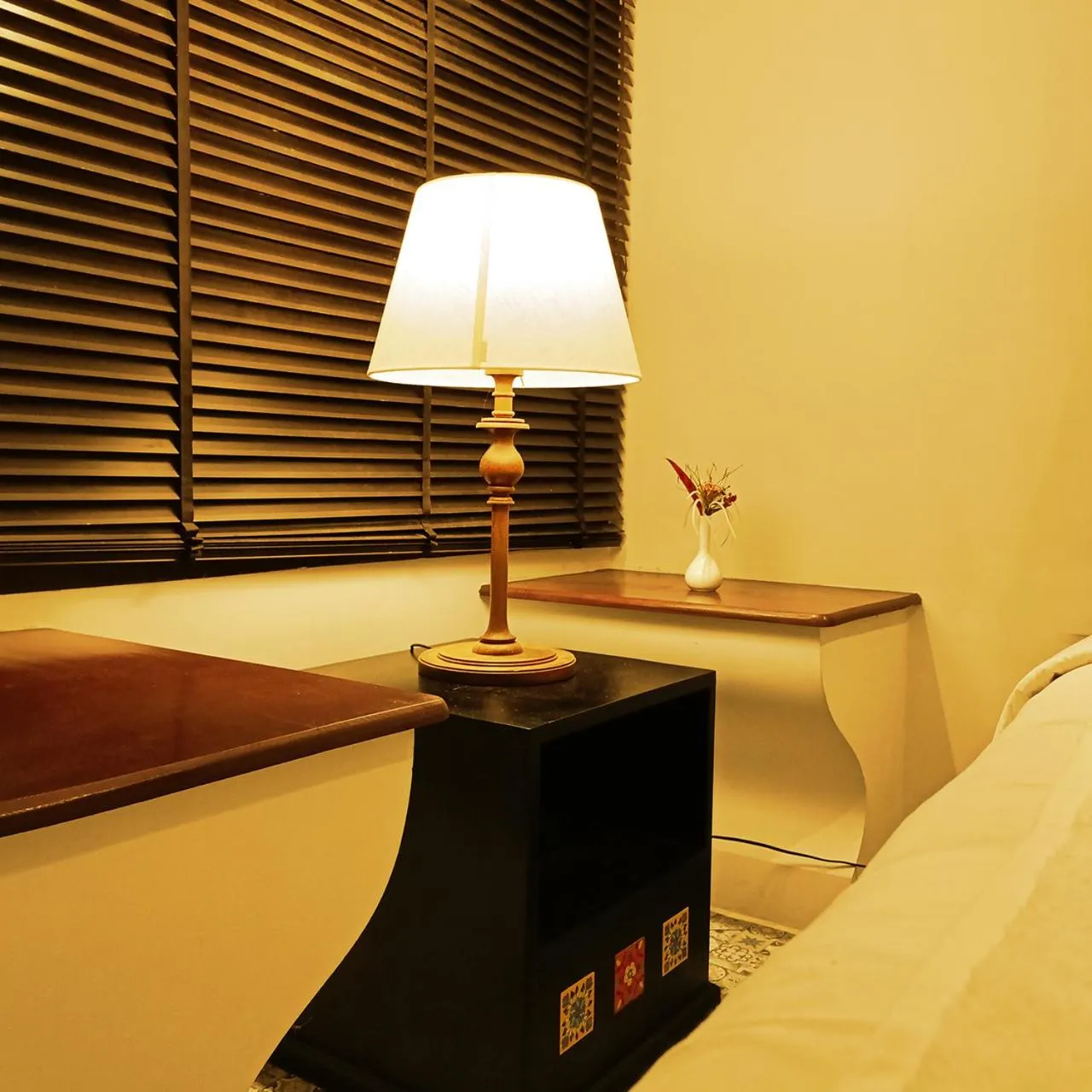 Bed in Napier Heritage By Velvet Hotels