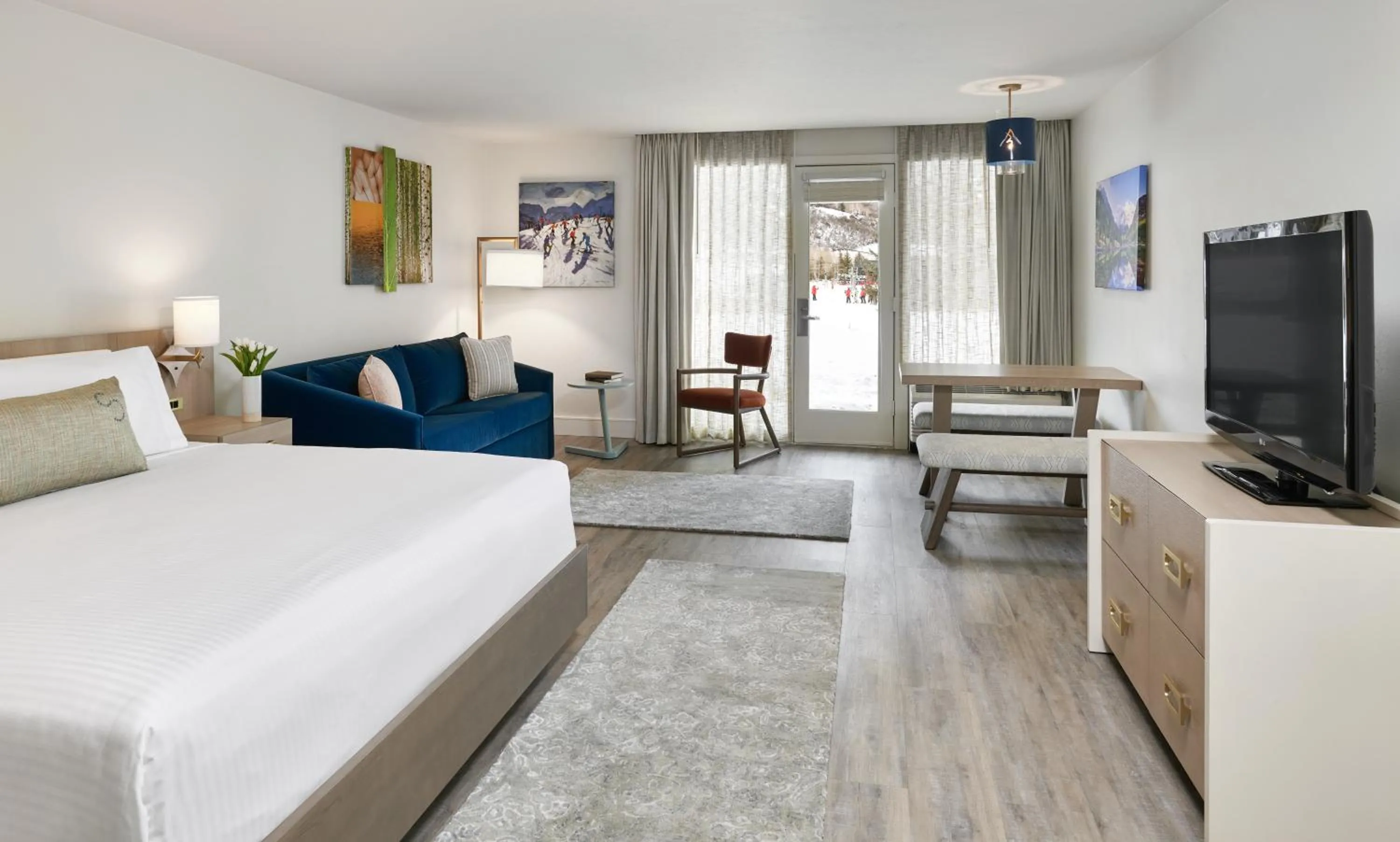 Bed in The Inn at Aspen