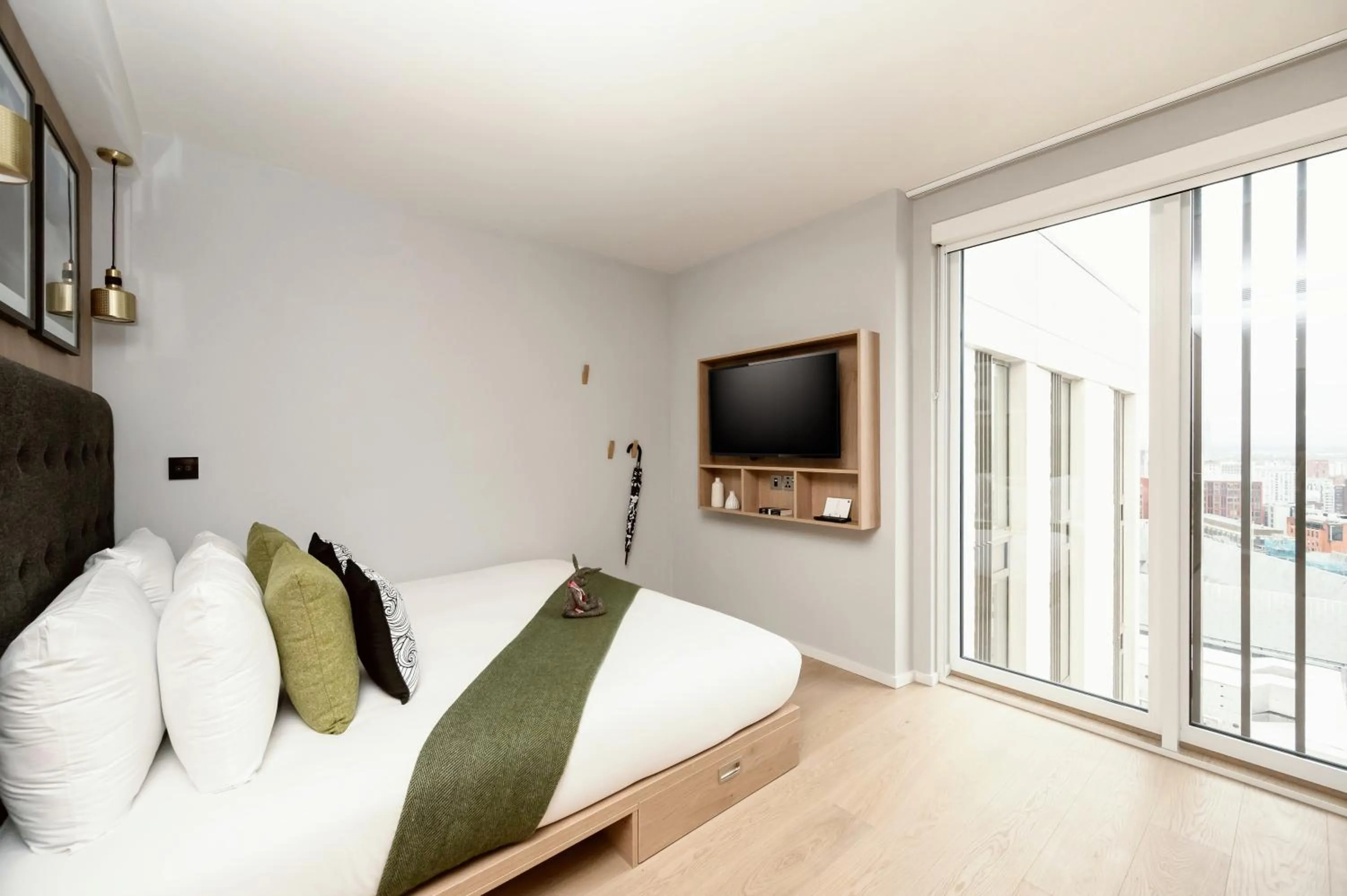 Bedroom, Bed in Wilde Aparthotels Manchester City Centre