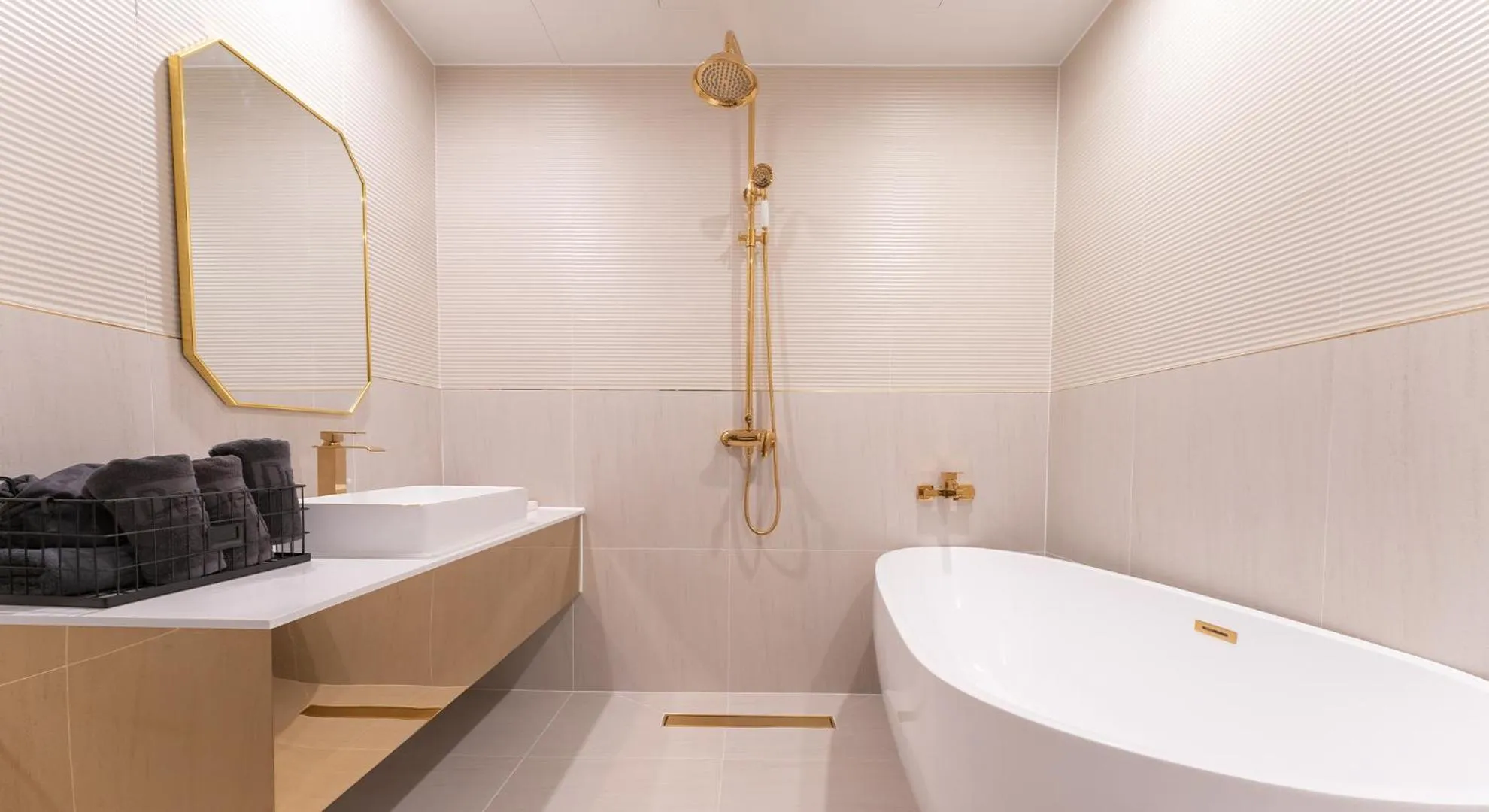 Hot Tub in Denbasta forest Hotel