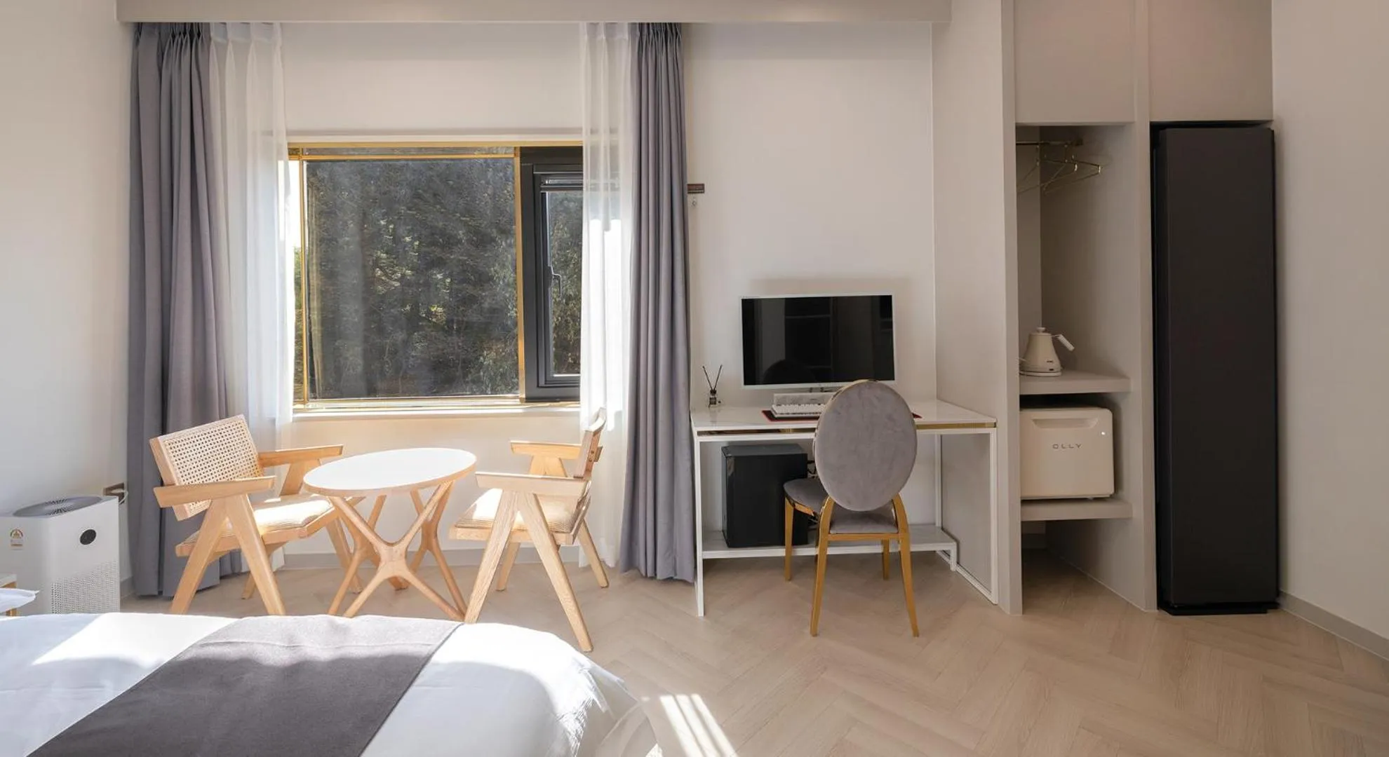 Decorative detail in Denbasta forest Hotel