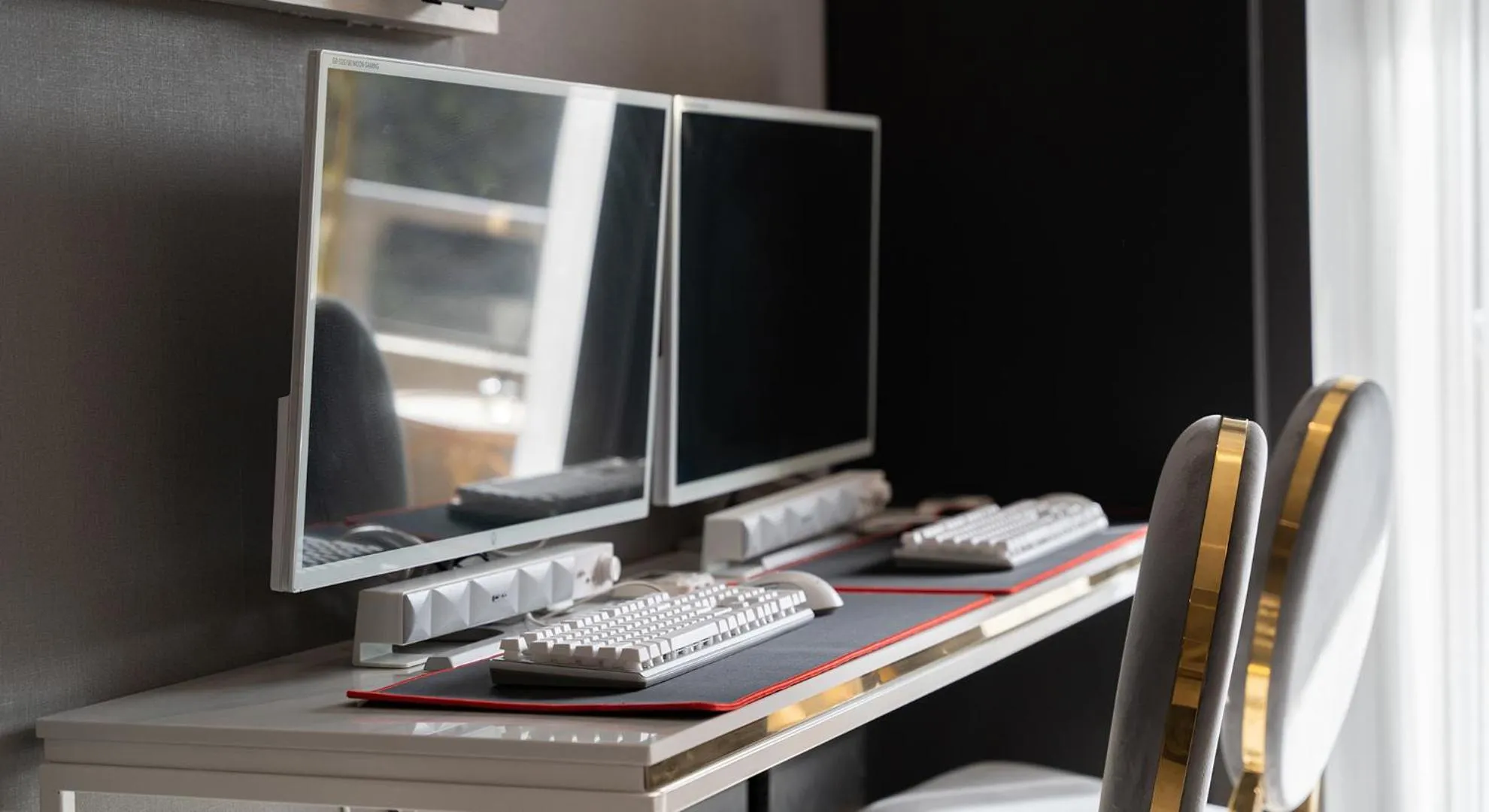 Game Room in Denbasta forest Hotel