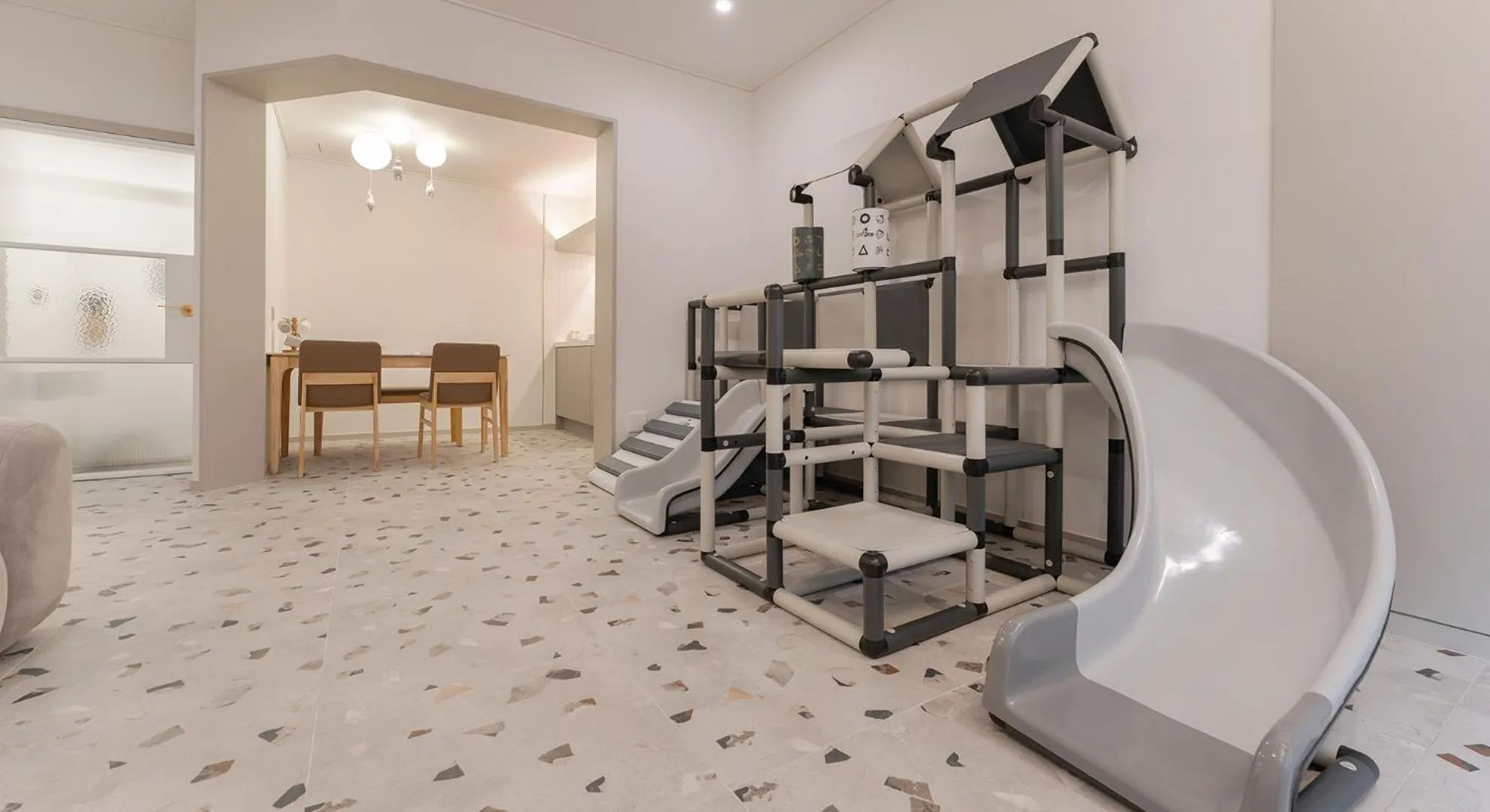 Game Room in Denbasta forest Hotel