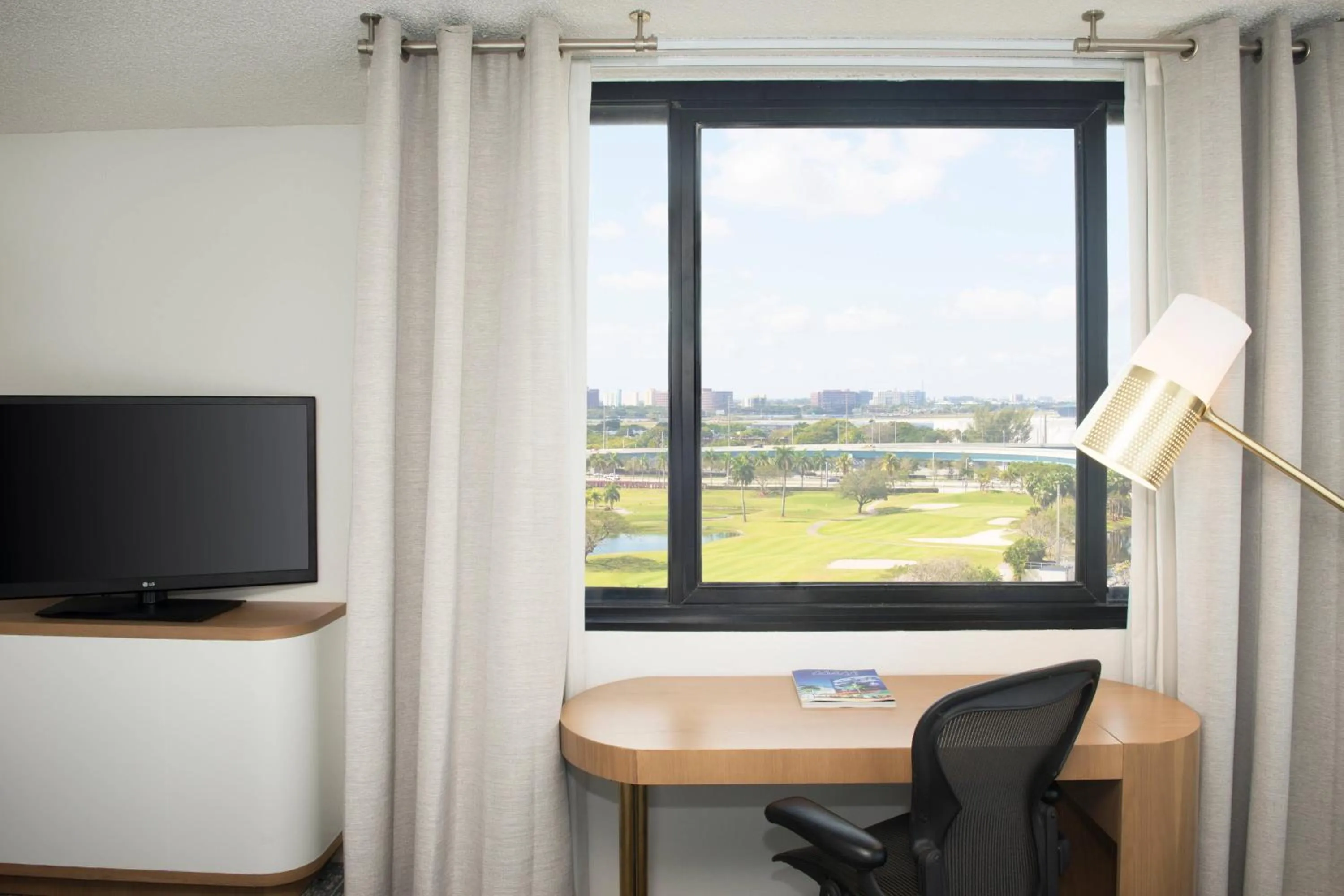 Photo of the whole room in Sheraton Miami Airport Hotel and Executive Meeting Center