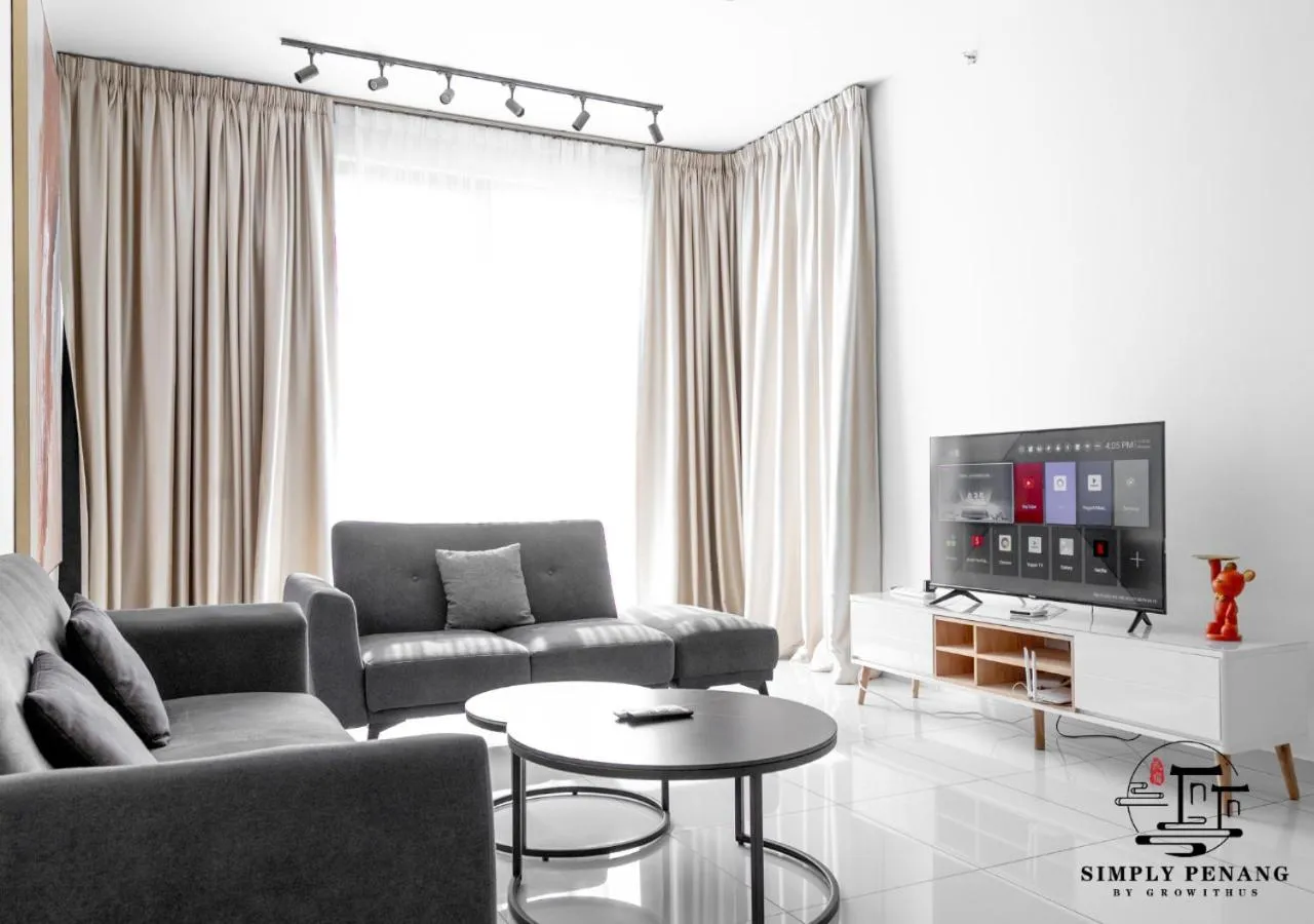 Living room in Beacon Executive Suites