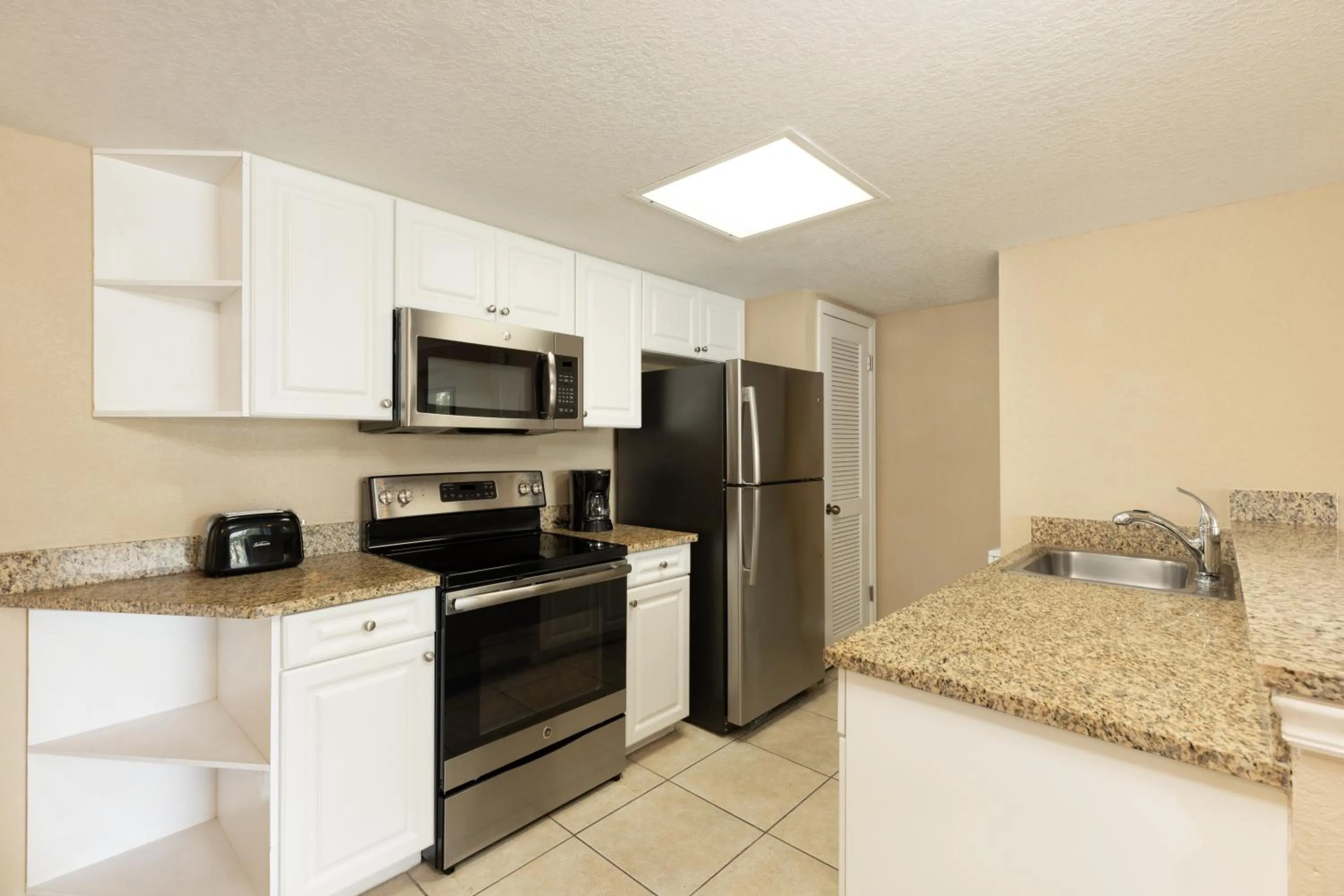 Kitchen or kitchenette in Westgate Towers Resort
