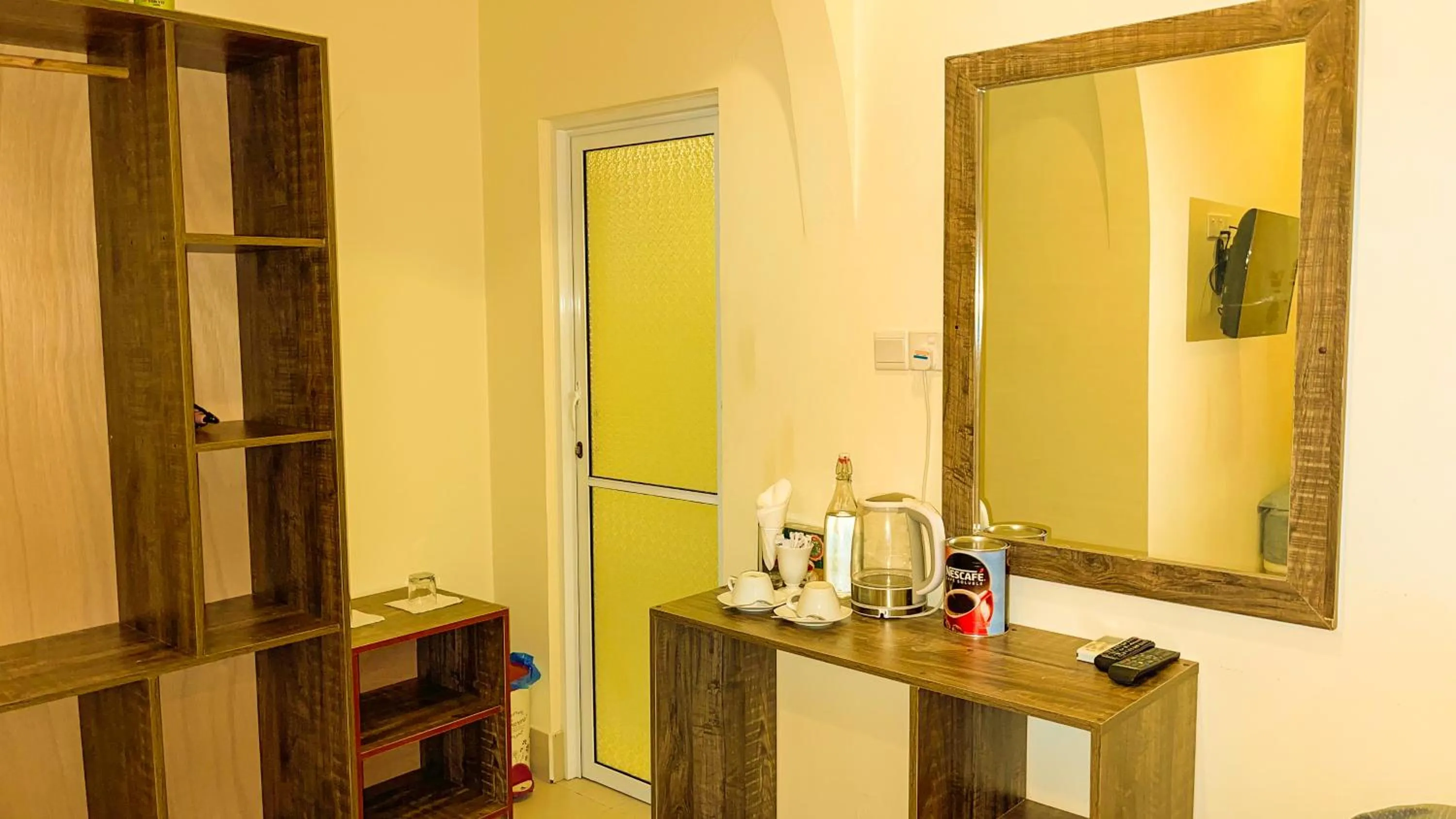 Coffee/tea facilities in Summer Vibes Beach Front