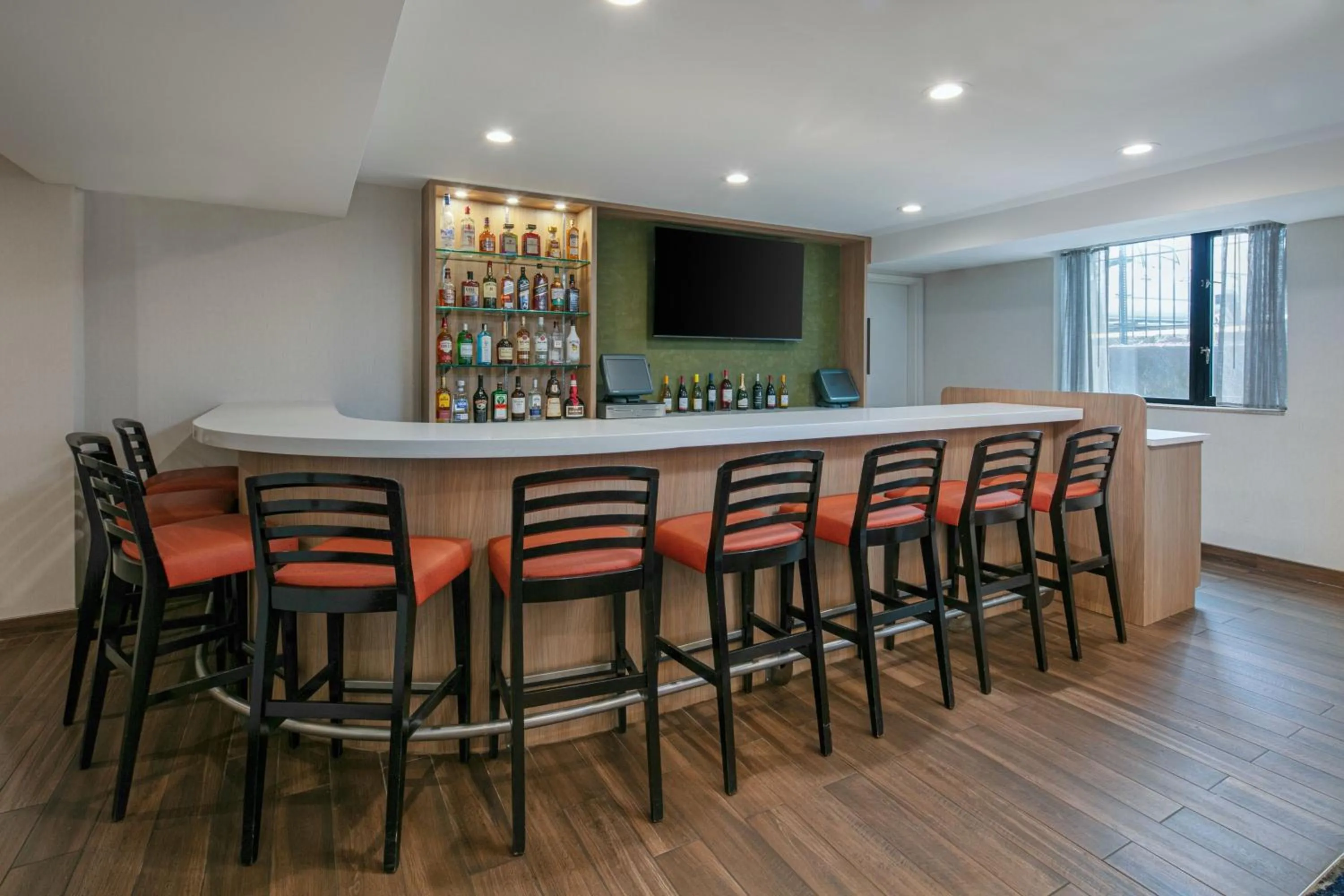 Lounge or bar in Fairfield Inn by Marriott JFK Airport