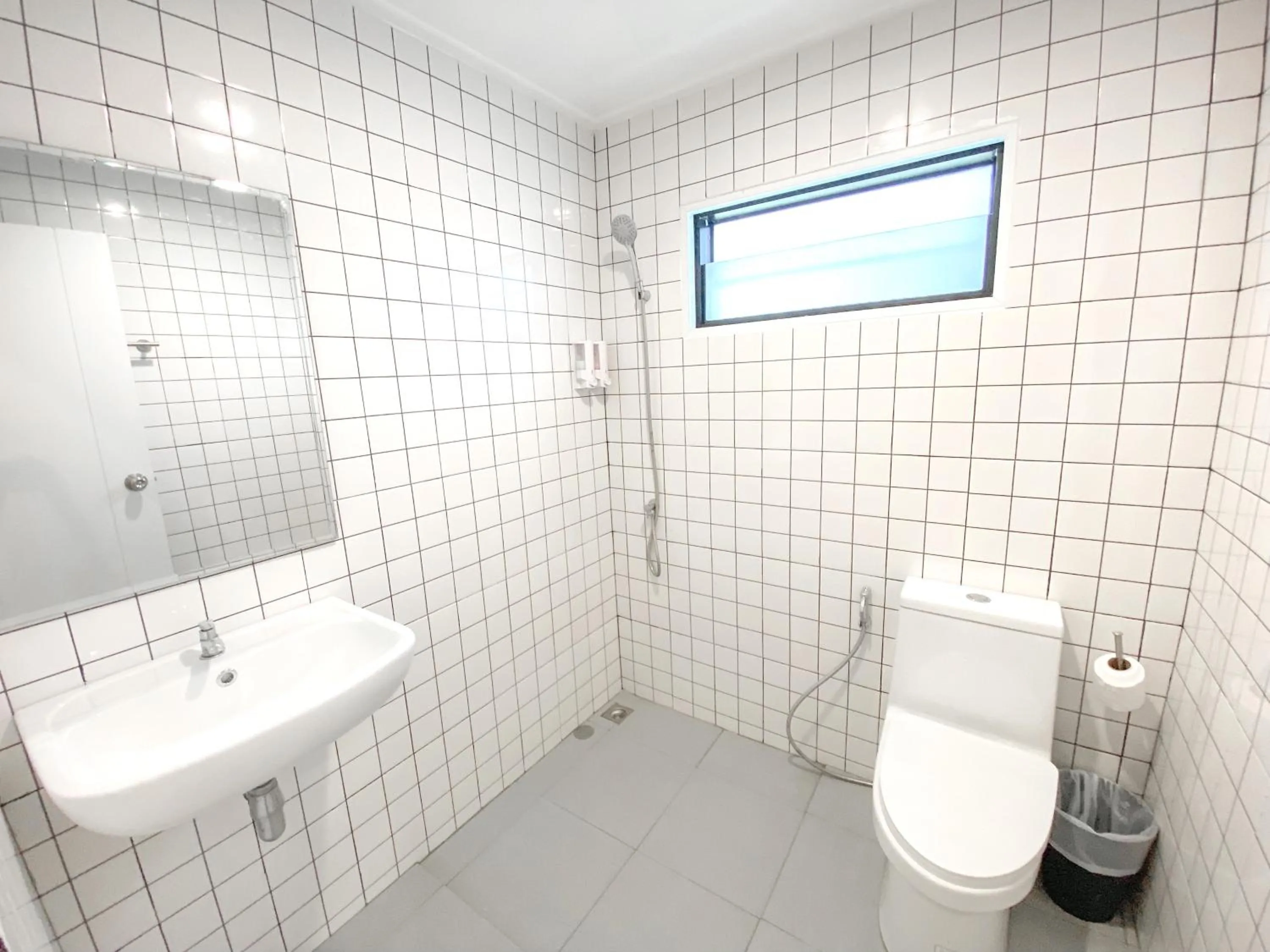 Shower in Sea Bear Resort ซีแบร์รีสอร์ต