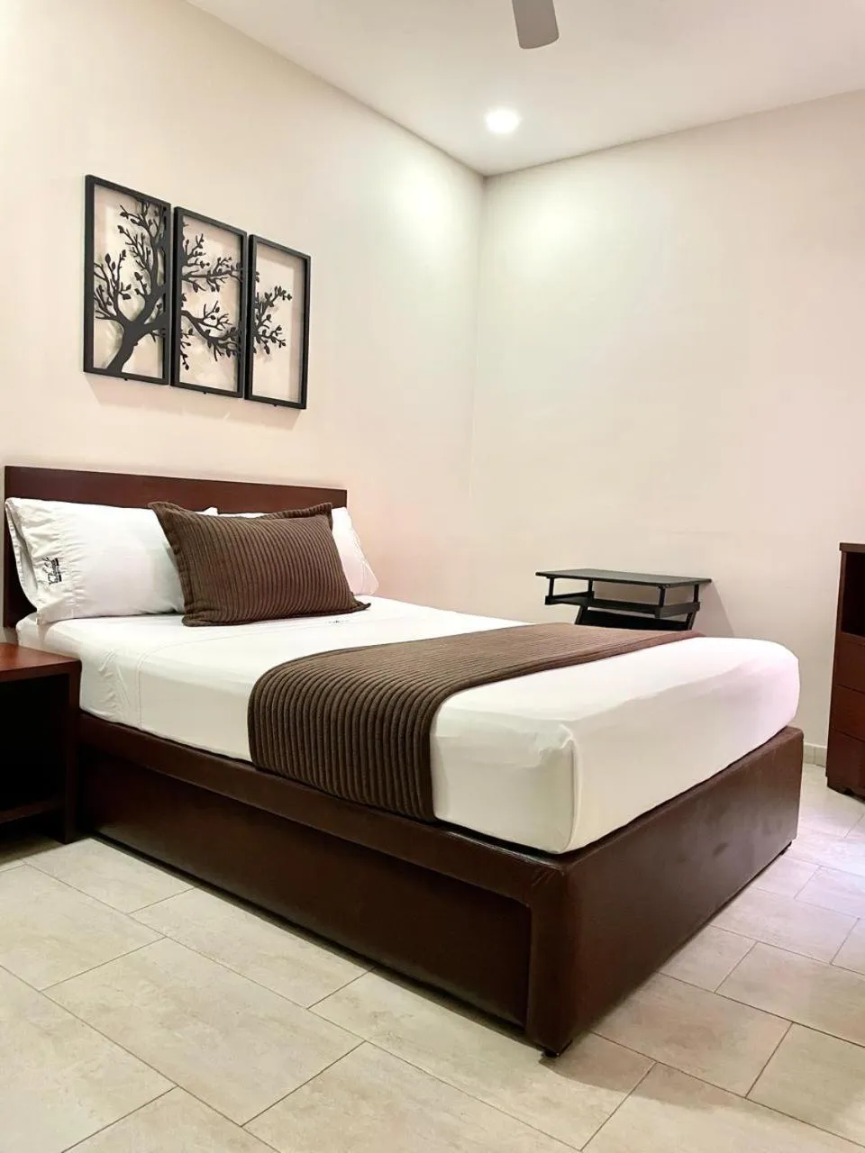 Hotel Via Principal I