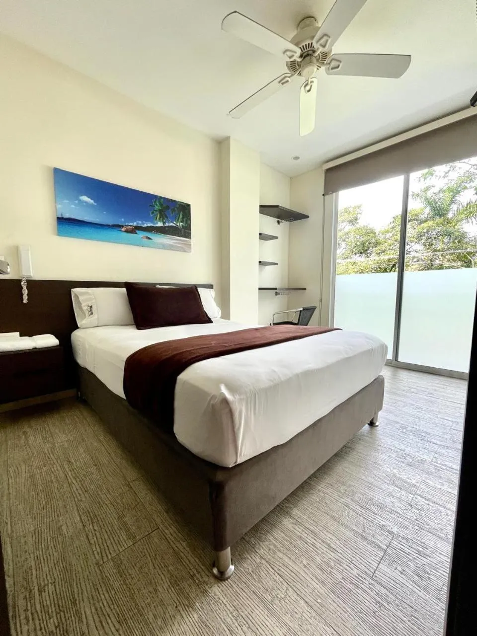 Hotel Via Principal I