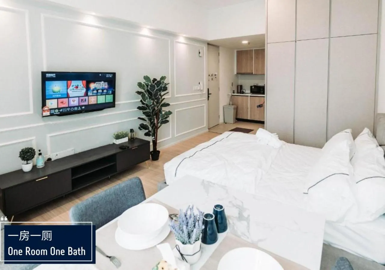 Photo of the whole room in UNA Sunway Velocity Kuala Lumpur by Unimax