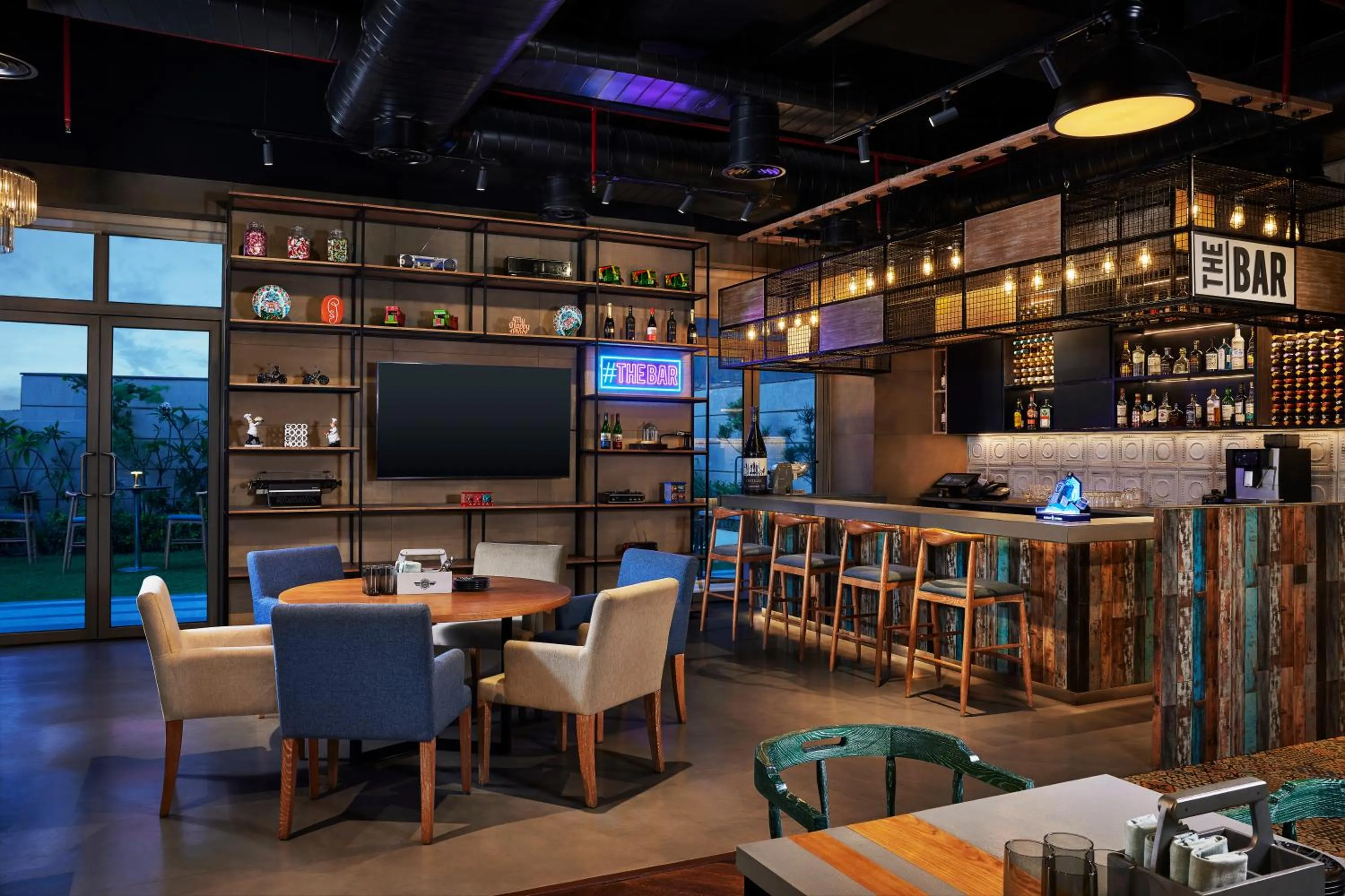 Restaurant/places to eat in Hyatt Place Jaipur Malviya Nagar