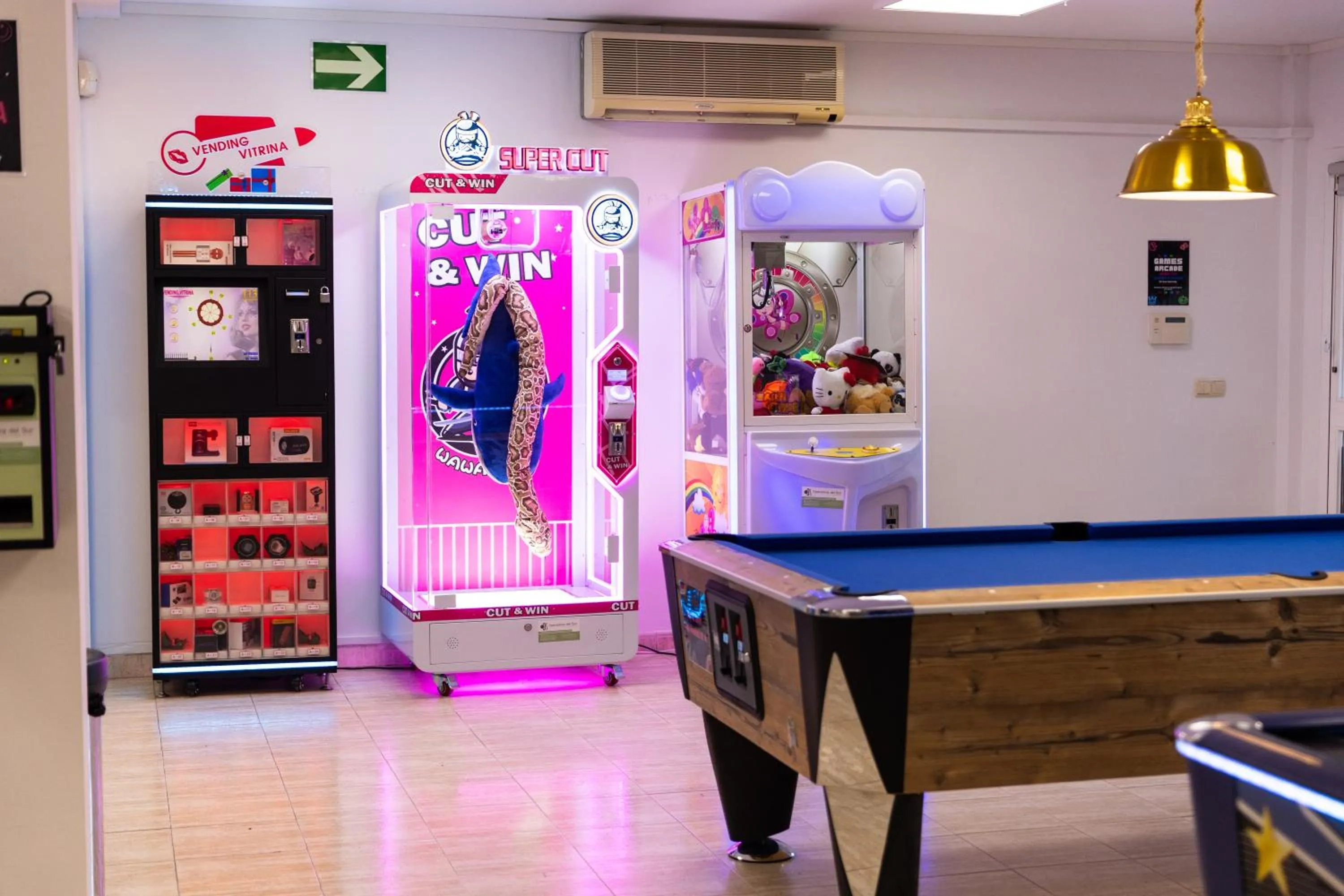 Billiard in Wyndham Grand Costa del Sol