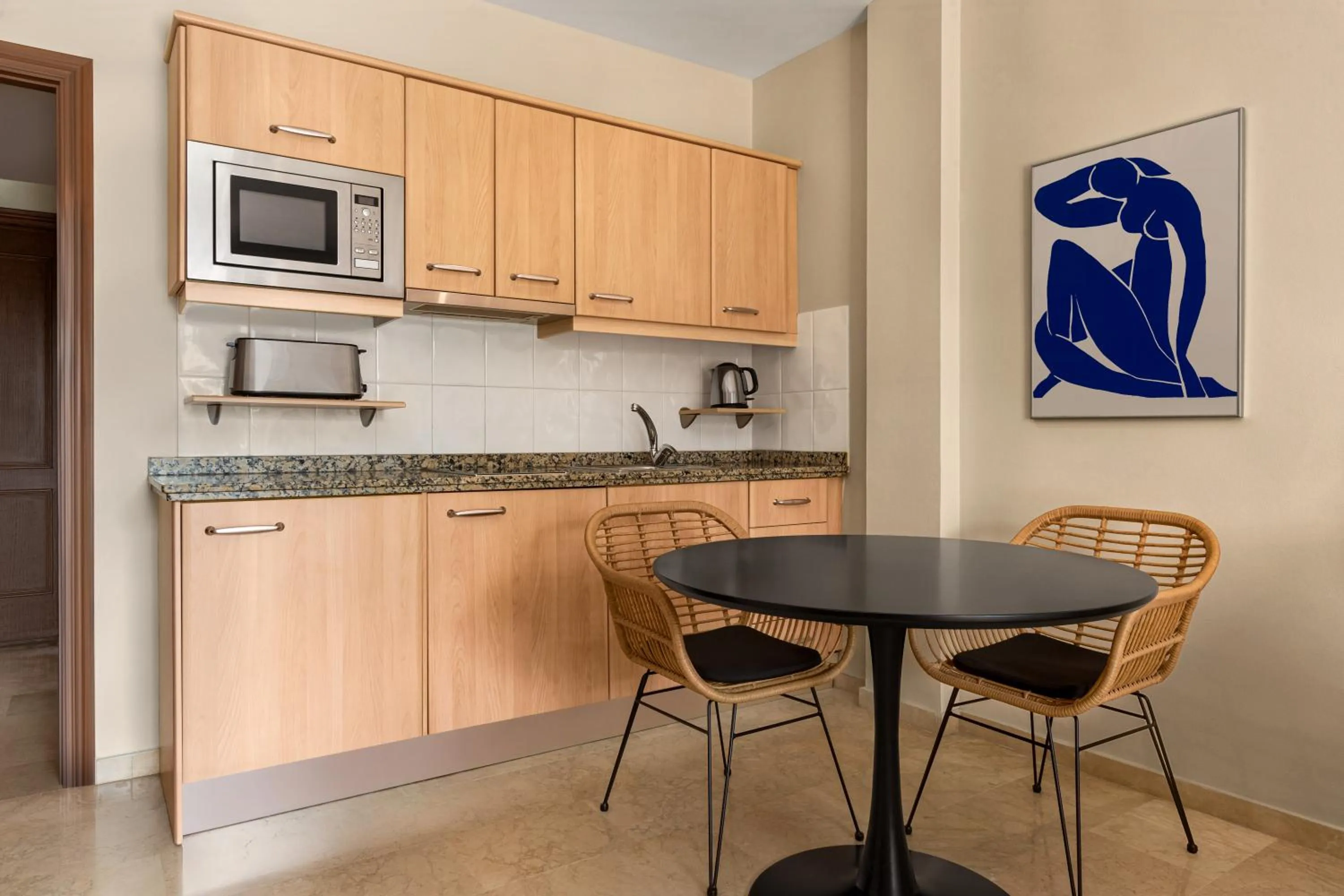 Kitchen or kitchenette in Wyndham Grand Costa del Sol